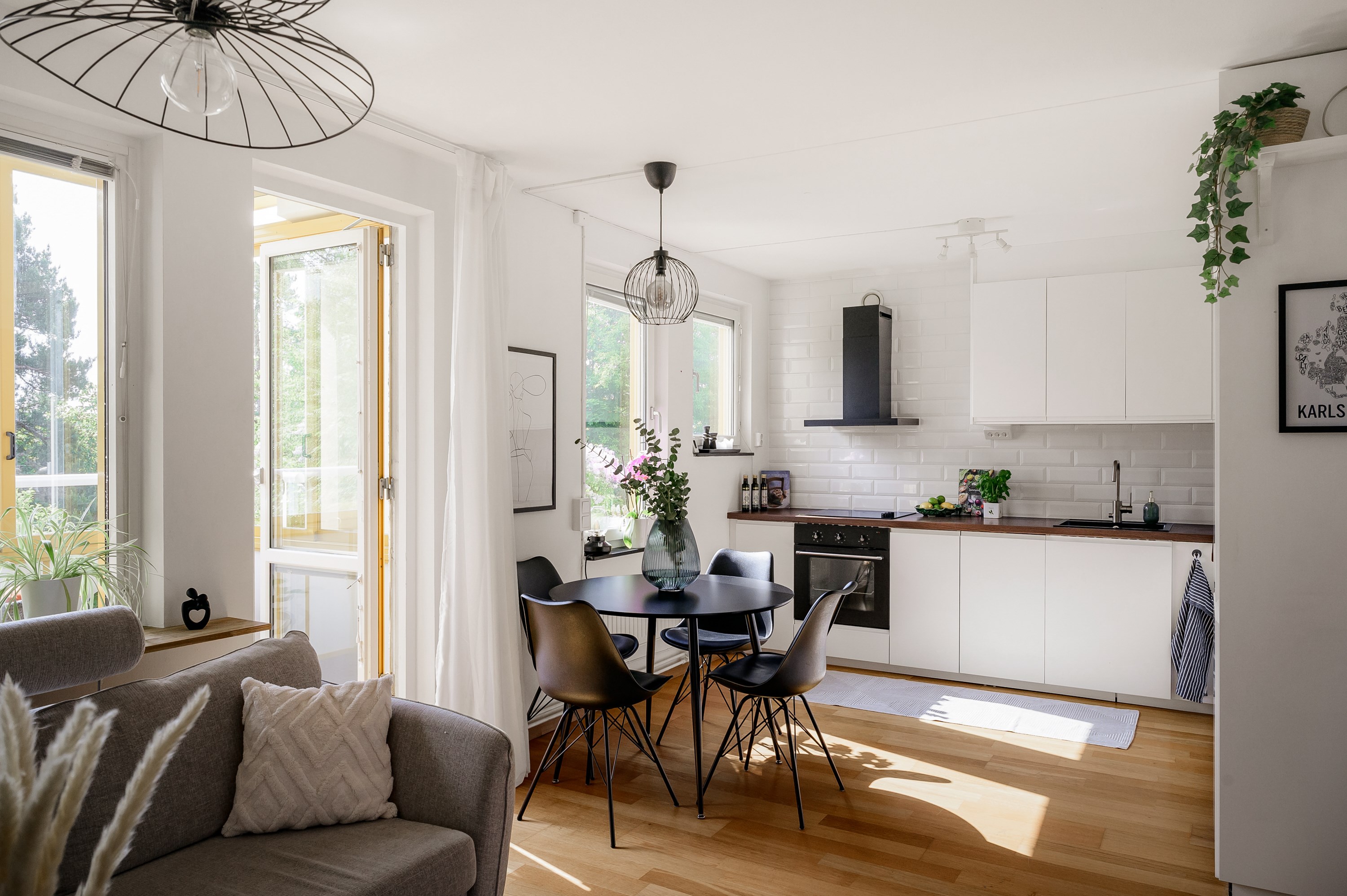 Bostadsbild från Skarpövägen 45, Såld i Västra Orminge, Nacka