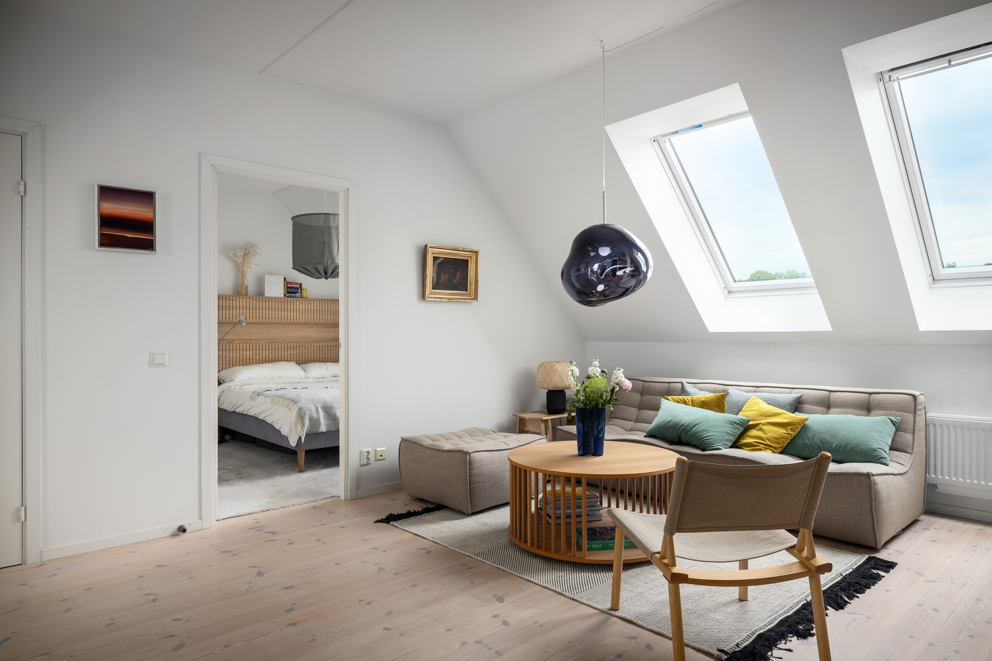 Bostadsbild från Järla Gårdsväg 11, Vindslägenhet, Såld i Järla sjö, Nacka