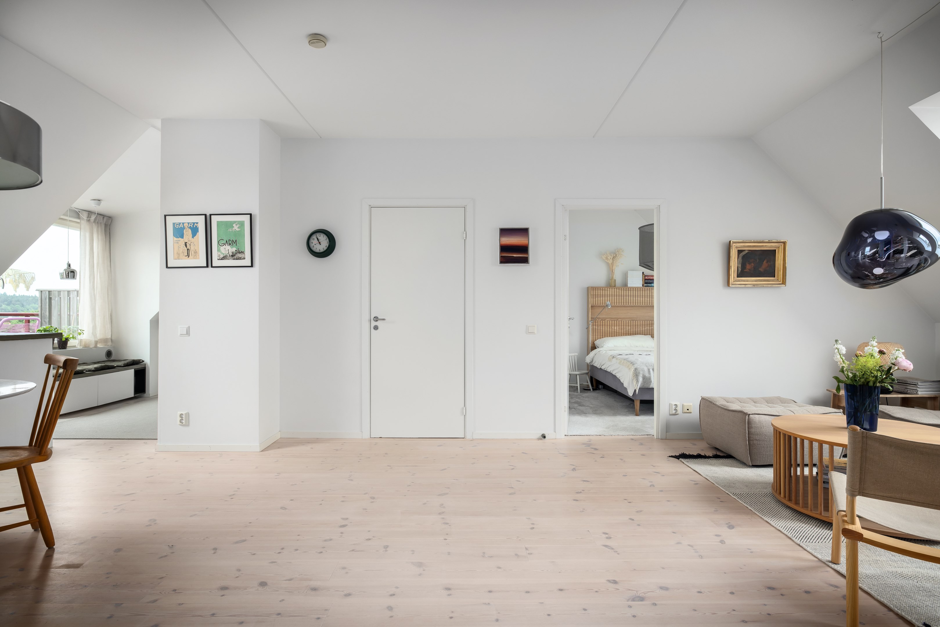 Bostadsbild från Järla Gårdsväg 11, Vindslägenhet, Såld i Järla sjö, Nacka