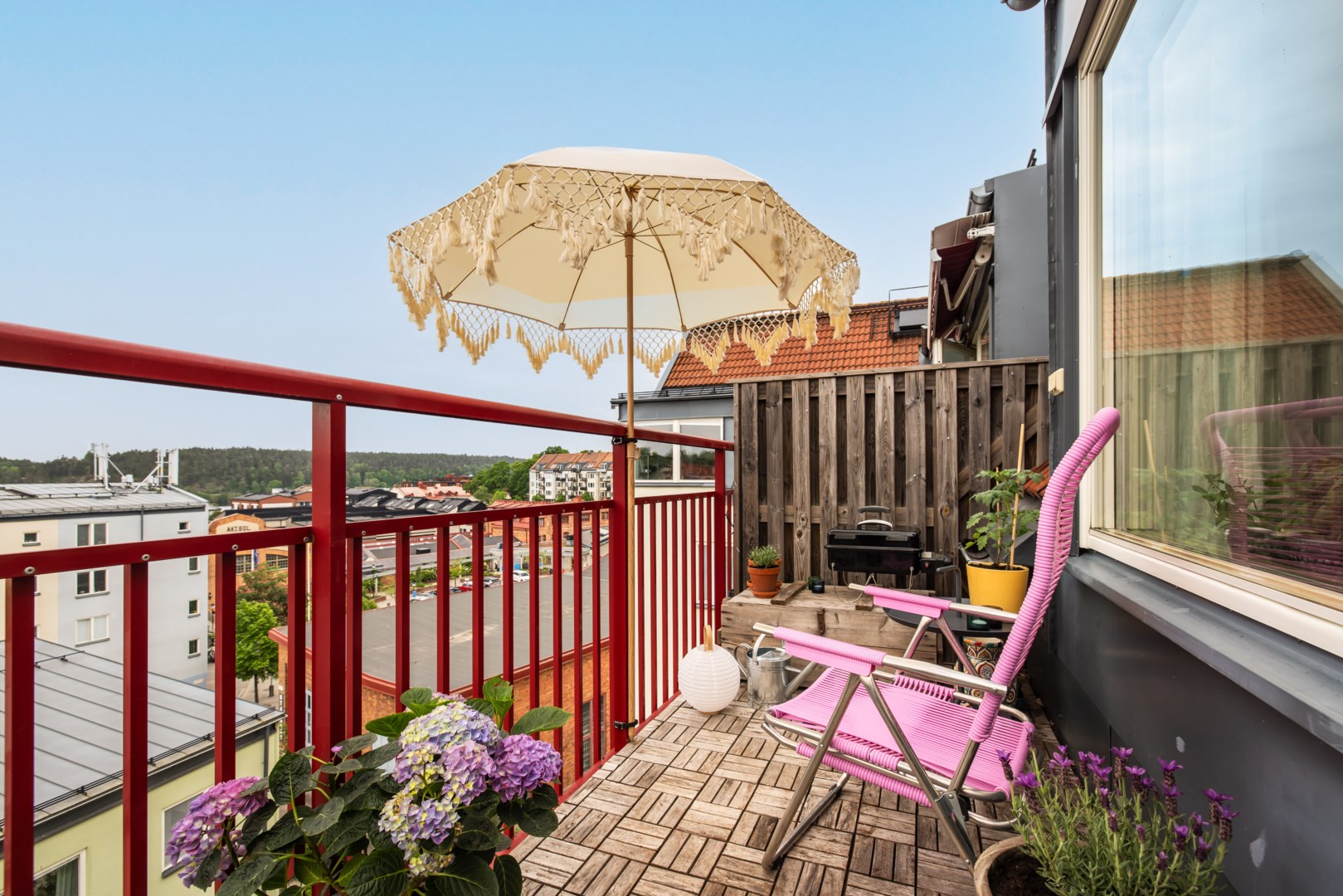 Bostadsbild från Järla Gårdsväg 11, Vindslägenhet, Såld i Järla sjö, Nacka