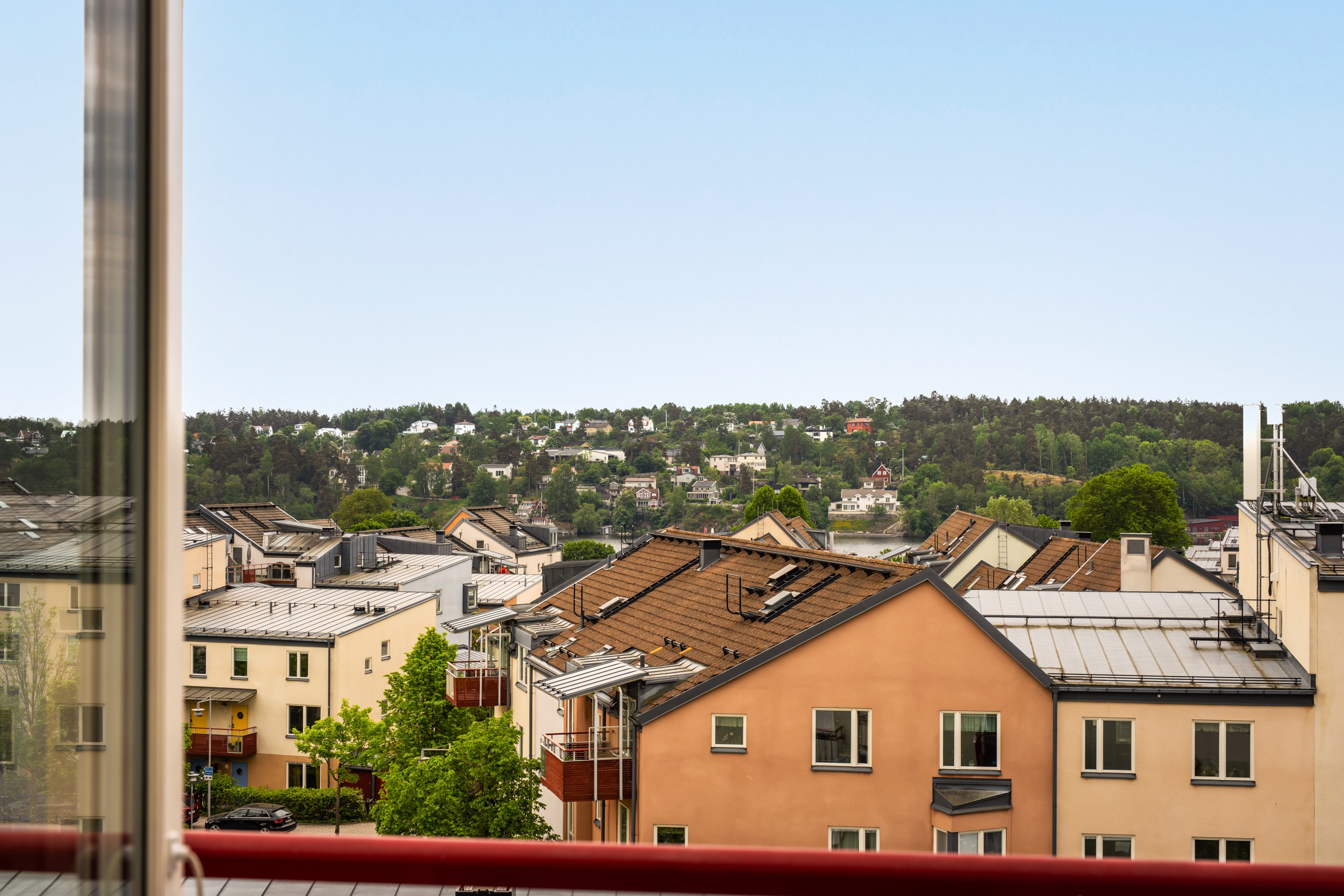 Bostadsbild från Järla Gårdsväg 11, Vindslägenhet, Såld i Järla sjö, Nacka
