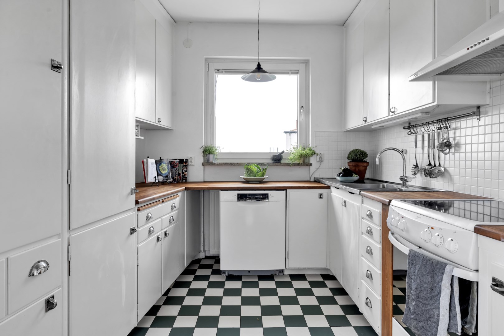 Bostadsbild från Tiundagatan 53, Såld i Luthagen, Uppsala