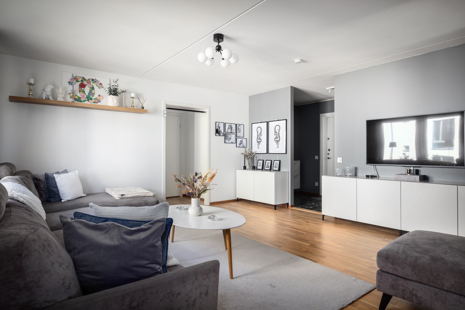 Bostadsbild från Publikvägen 9, 1 tr, Såld i Porslinskvarteren, Värmdö