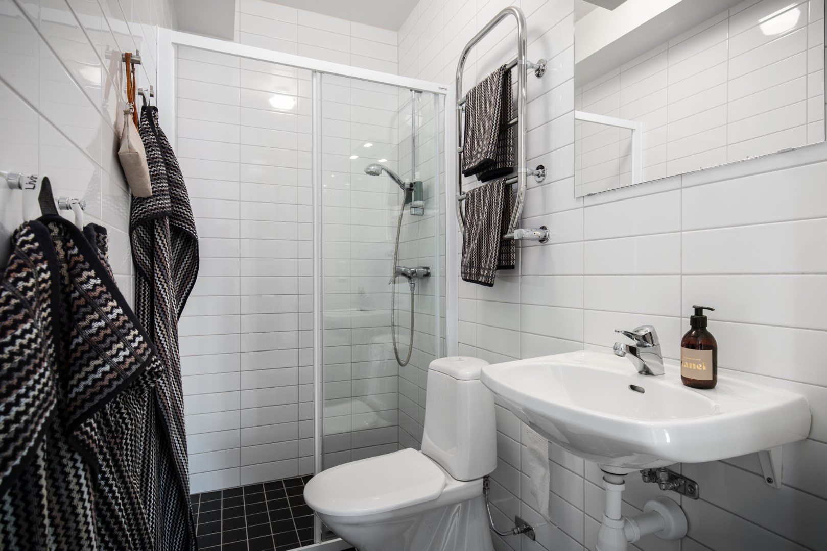 Bostadsbild från Finnboda parkväg 18A, Såld i Finnboda Hamn, Nacka