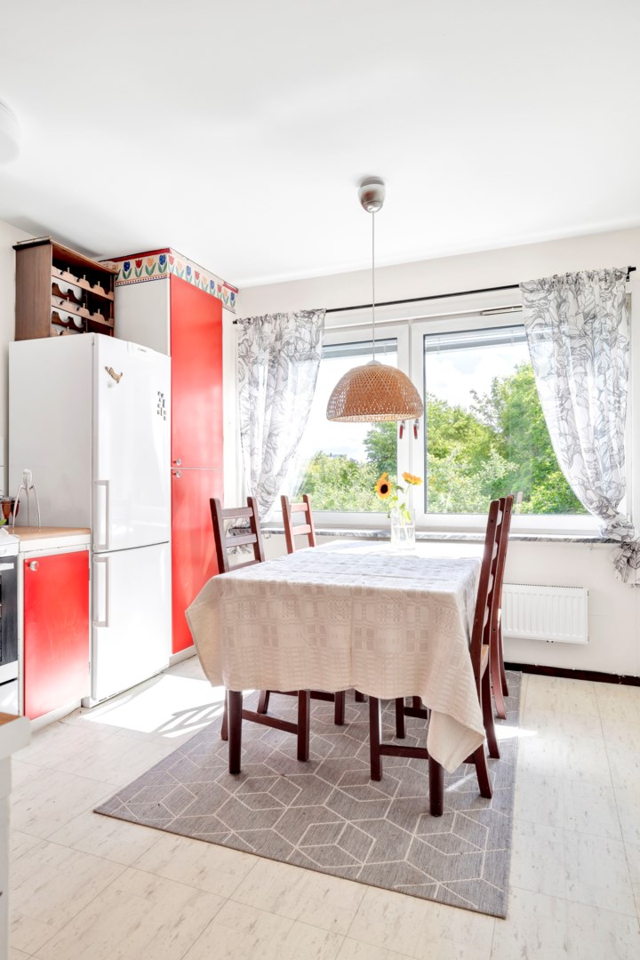 Bostadsbild från Heidenstamsgatan 17, Såld i Löten, Uppsala