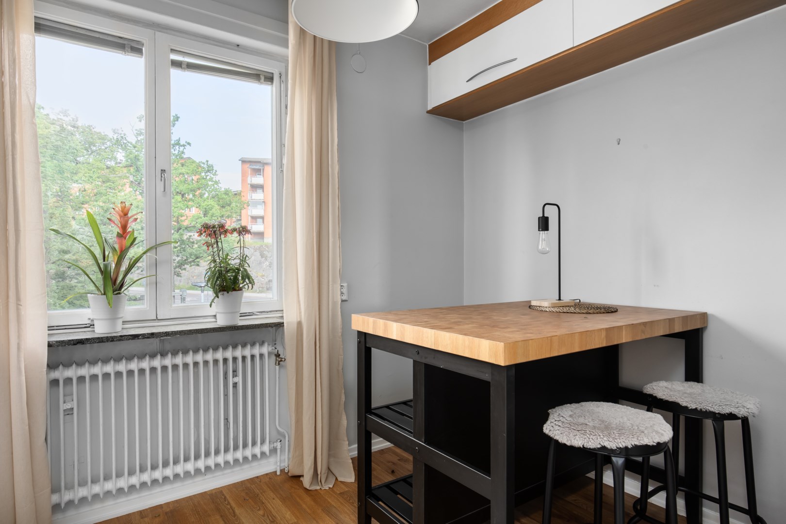 Bostadsbild från Ugglevägen 34C, Såld i Saltängen, Nacka