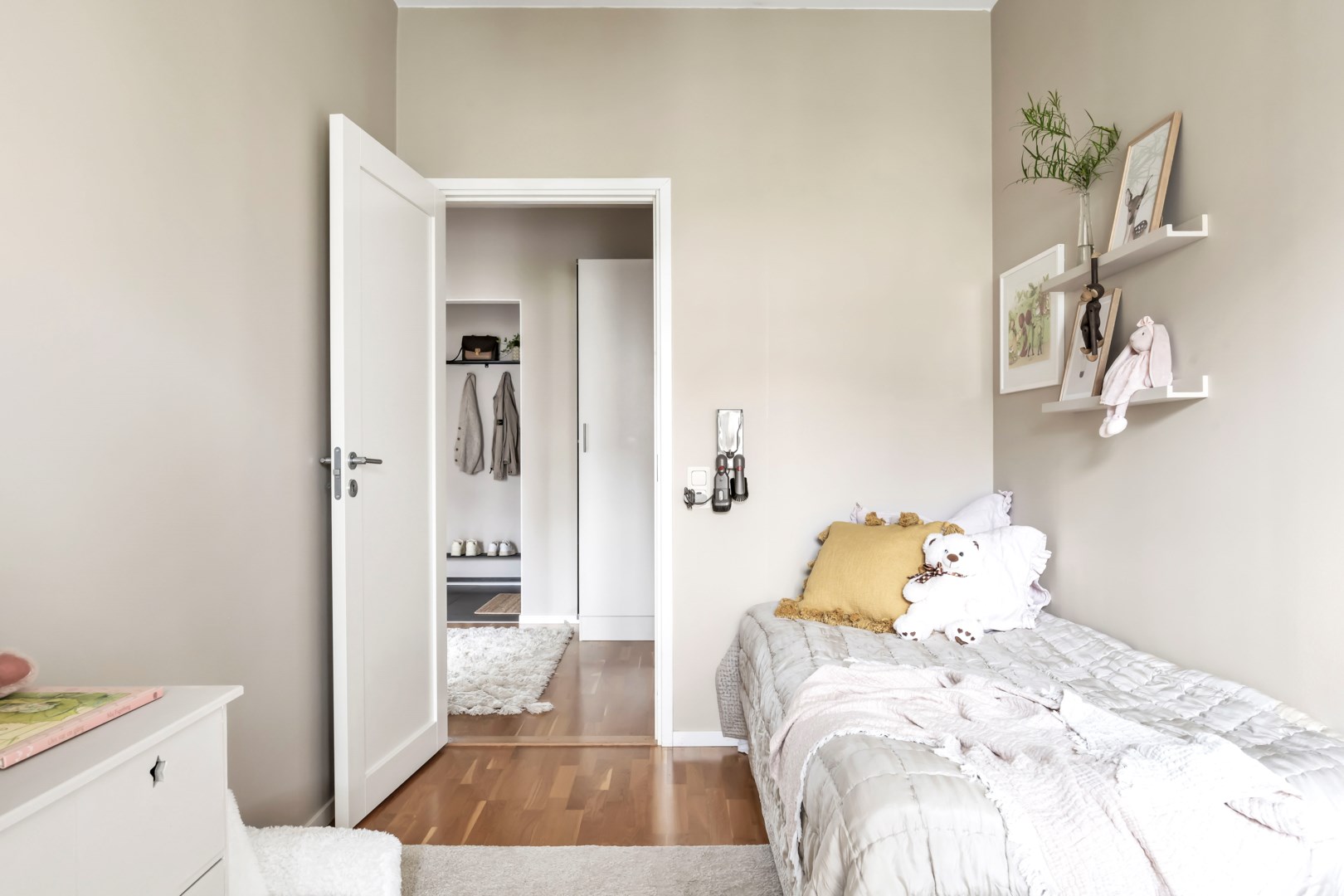 Bostadsbild från Bäverns gränd 15A, Såld i Centrum, Uppsala