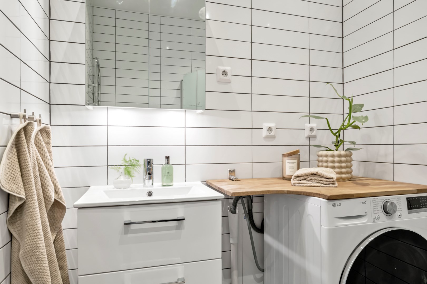 Bostadsbild från Bäverns gränd 15A, Såld i Centrum, Uppsala