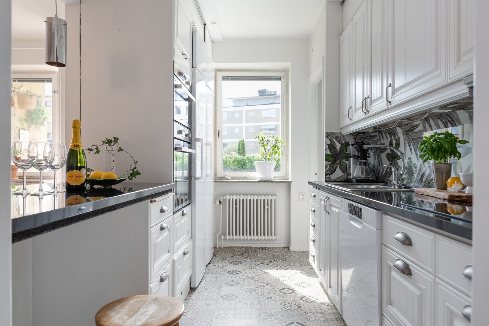 Bostadsbild från Domkyrkoesplanaden 7A, Såld i Centrum, Västerås