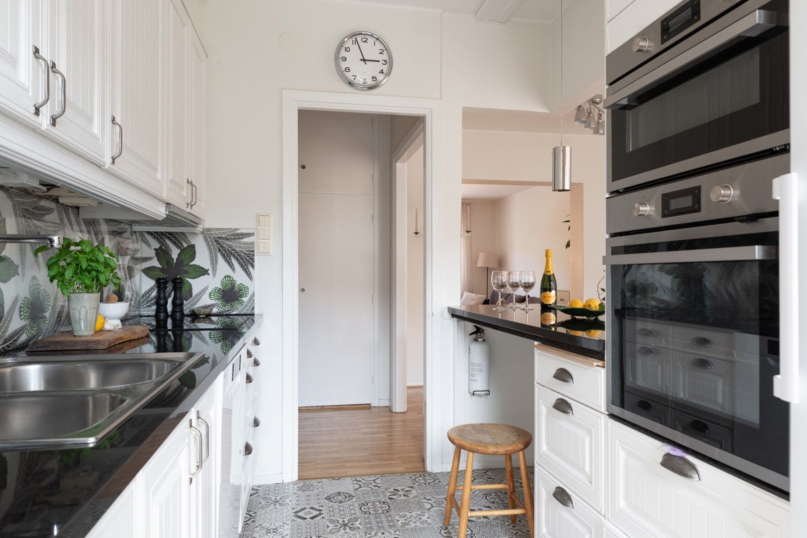 Bostadsbild från Domkyrkoesplanaden 7A, Såld i Centrum, Västerås