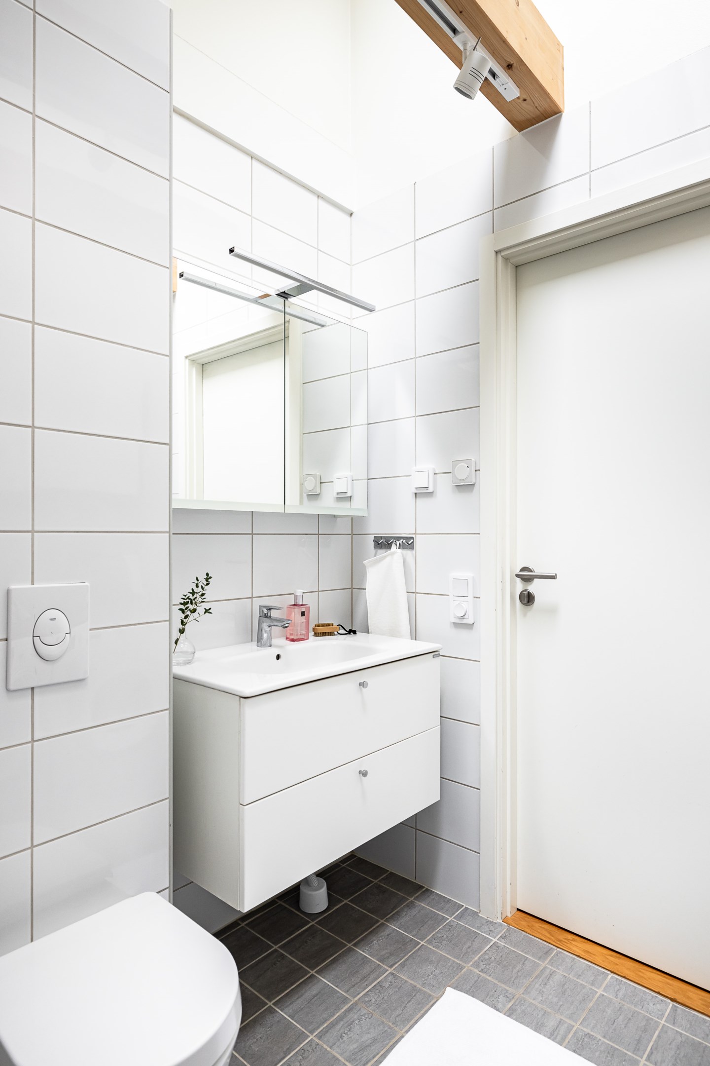 Bostadsbild från Stratusvägen 38, Såld i Fullerö, Uppsala