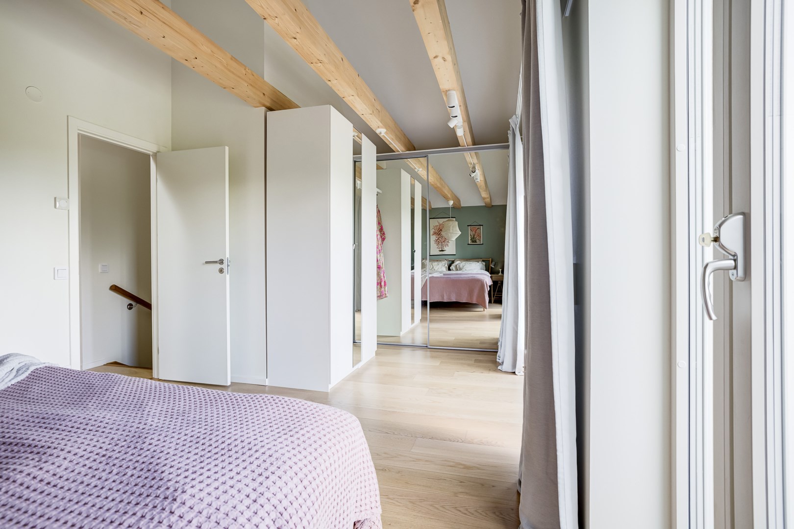 Bostadsbild från Stratusvägen 38, Såld i Fullerö, Uppsala