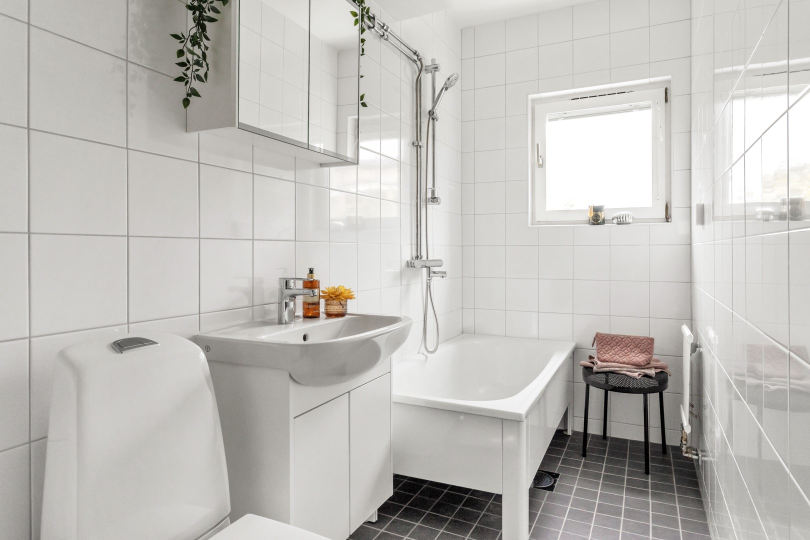 Bostadsbild från Stabby allé 13D, Till salu i Luthagen, Uppsala