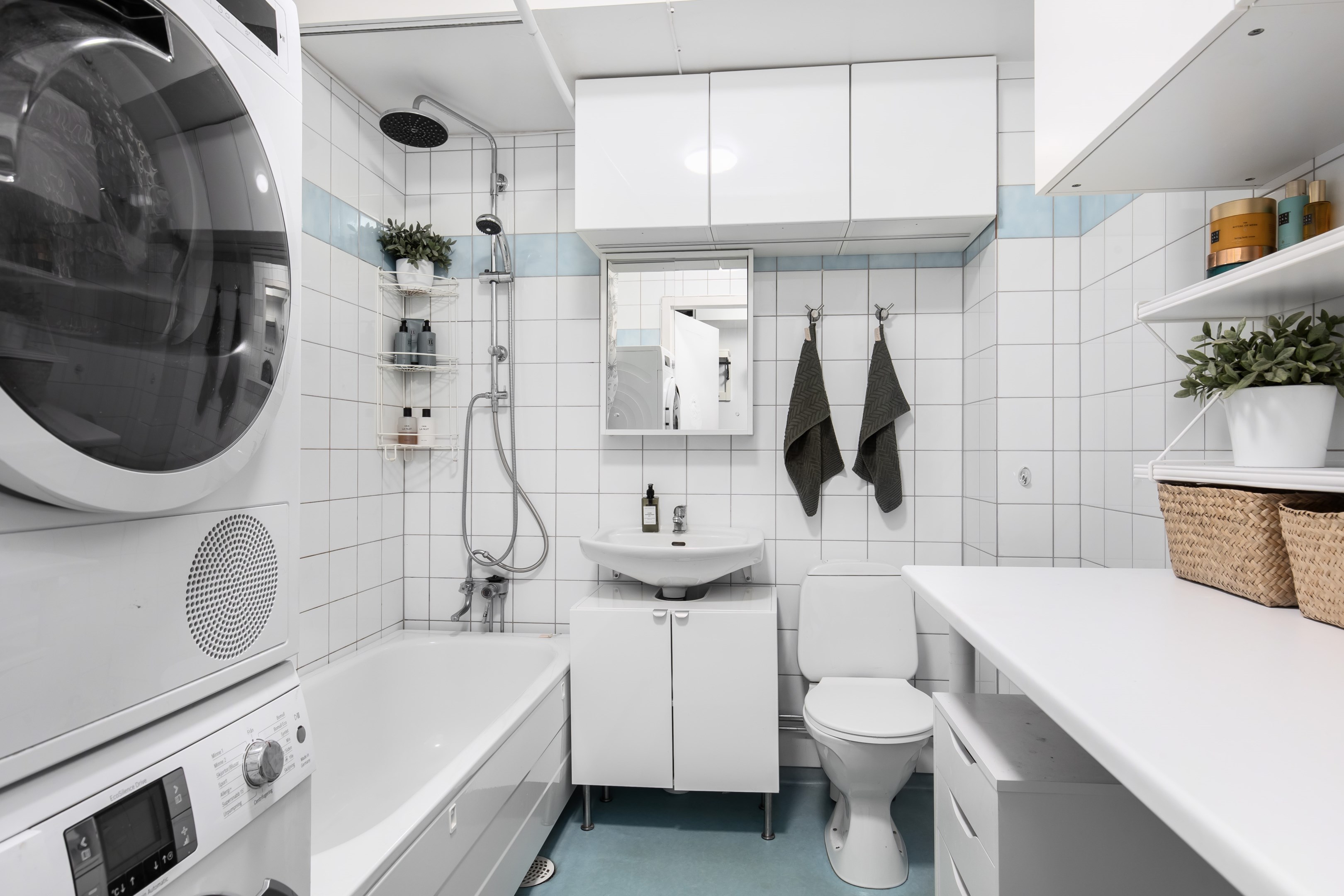 Bostadsbild från Ornövägen 12, Såld i Västra Orminge, Nacka