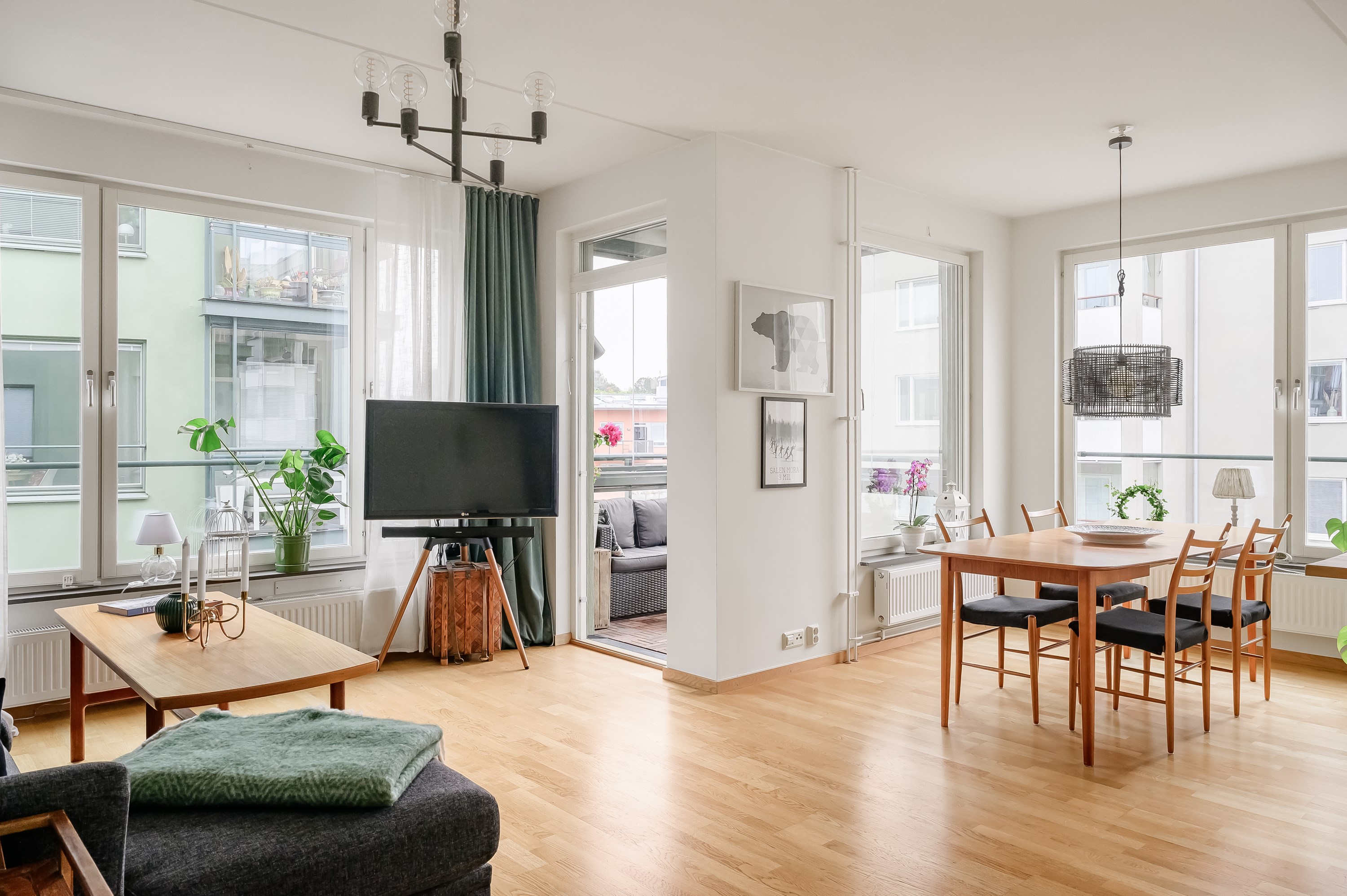 Bostadsbild från Sjökvarnsbacken 6, Såld i Saltsjöqvarn, Nacka