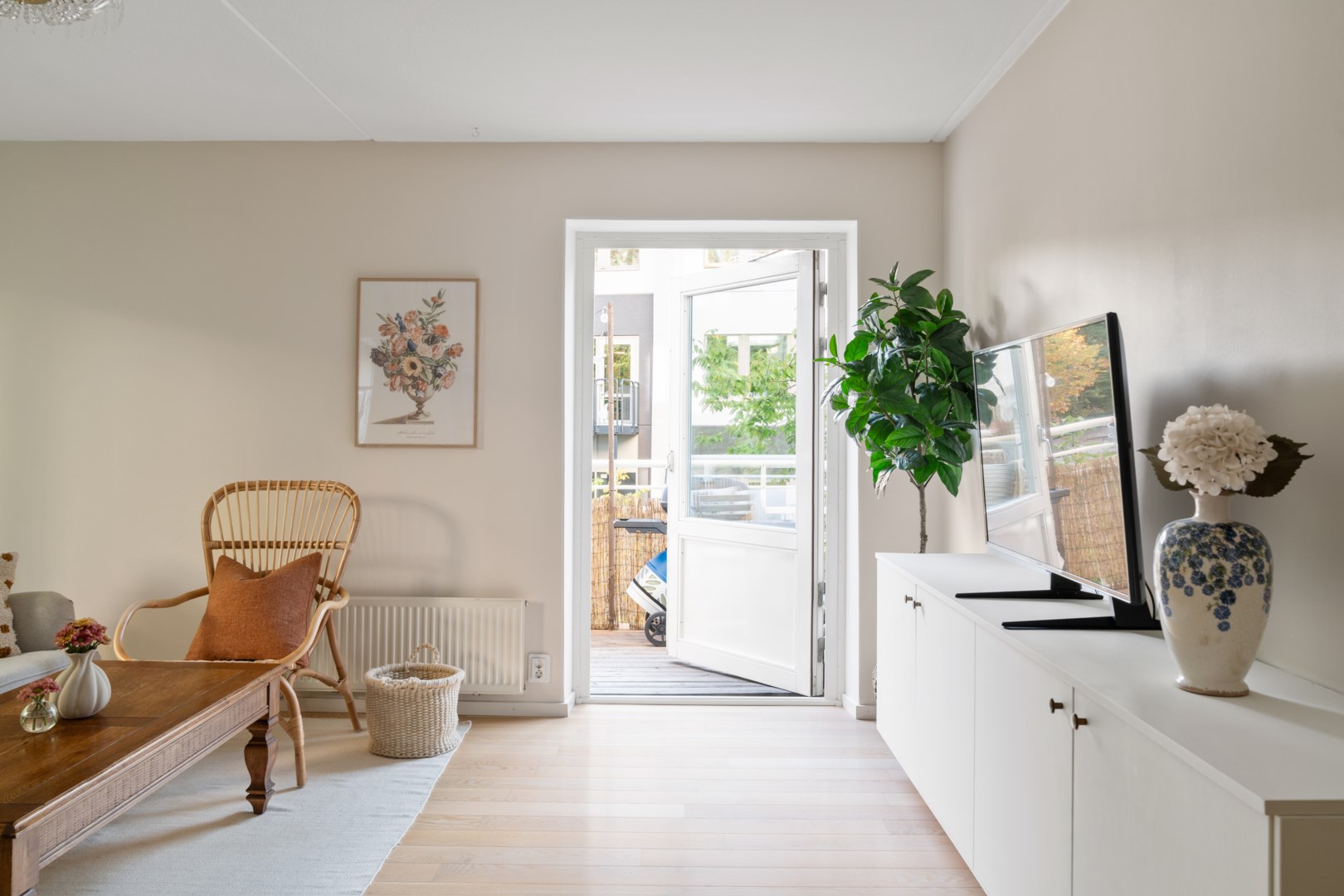 Bostadsbild från Augustendalsvägen 24, vån 3, Såld i Nacka Strand, Nacka