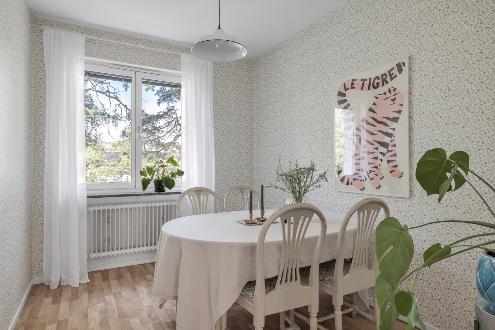 Bostadsbild från Lindsbergsgatan 3A, Såld i Sommarro, Uppsala