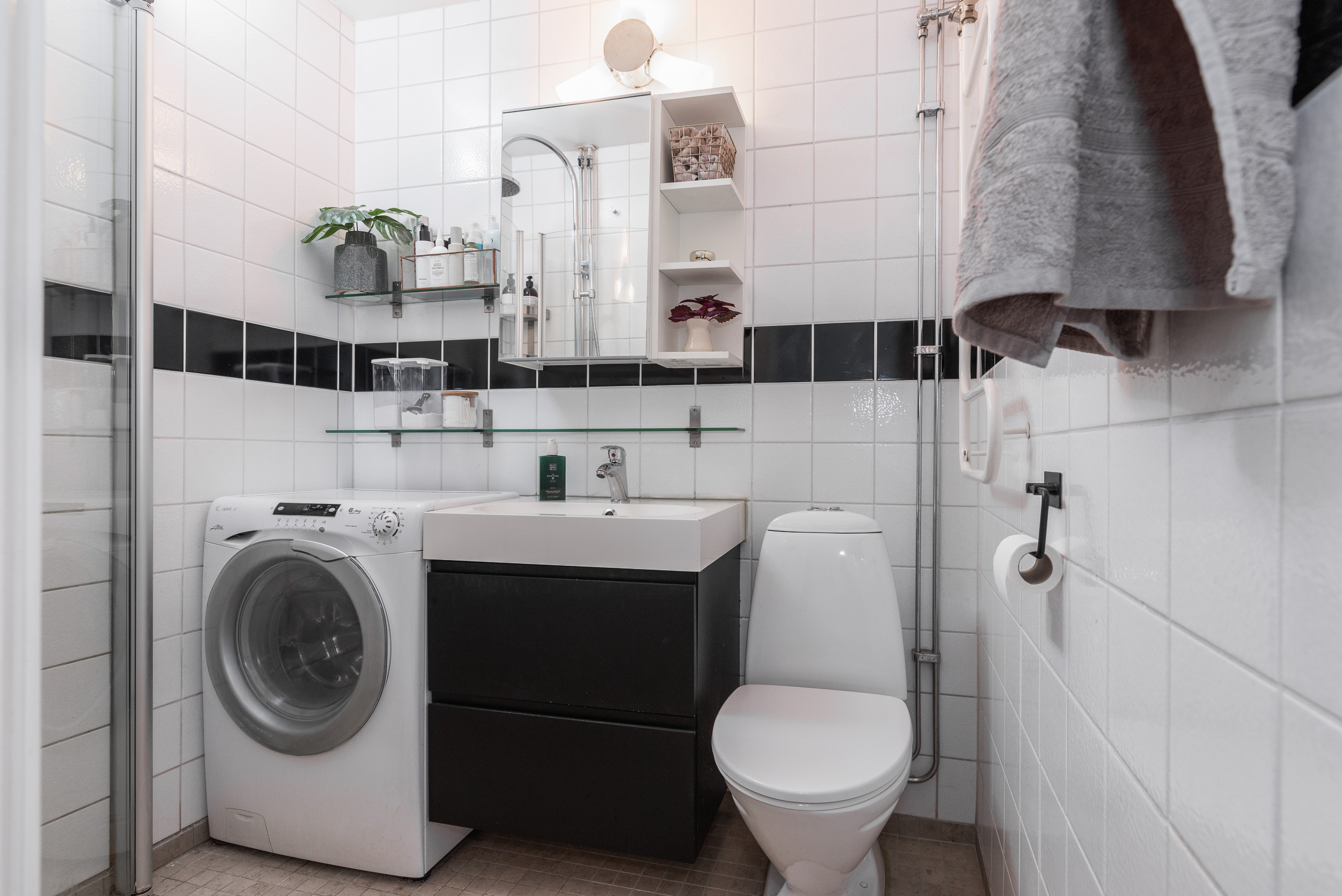 Bostadsbild från Sturegatan 17B, Såld i Centrum, Västerås