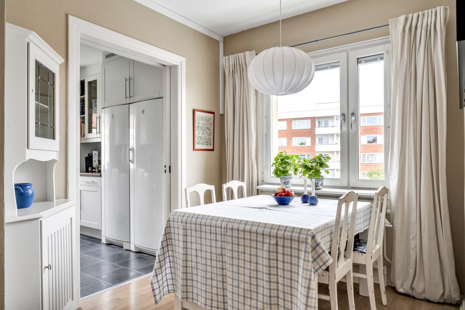 Bostadsbild från Murargatan 18A, Såld i Salabacke, Uppsala