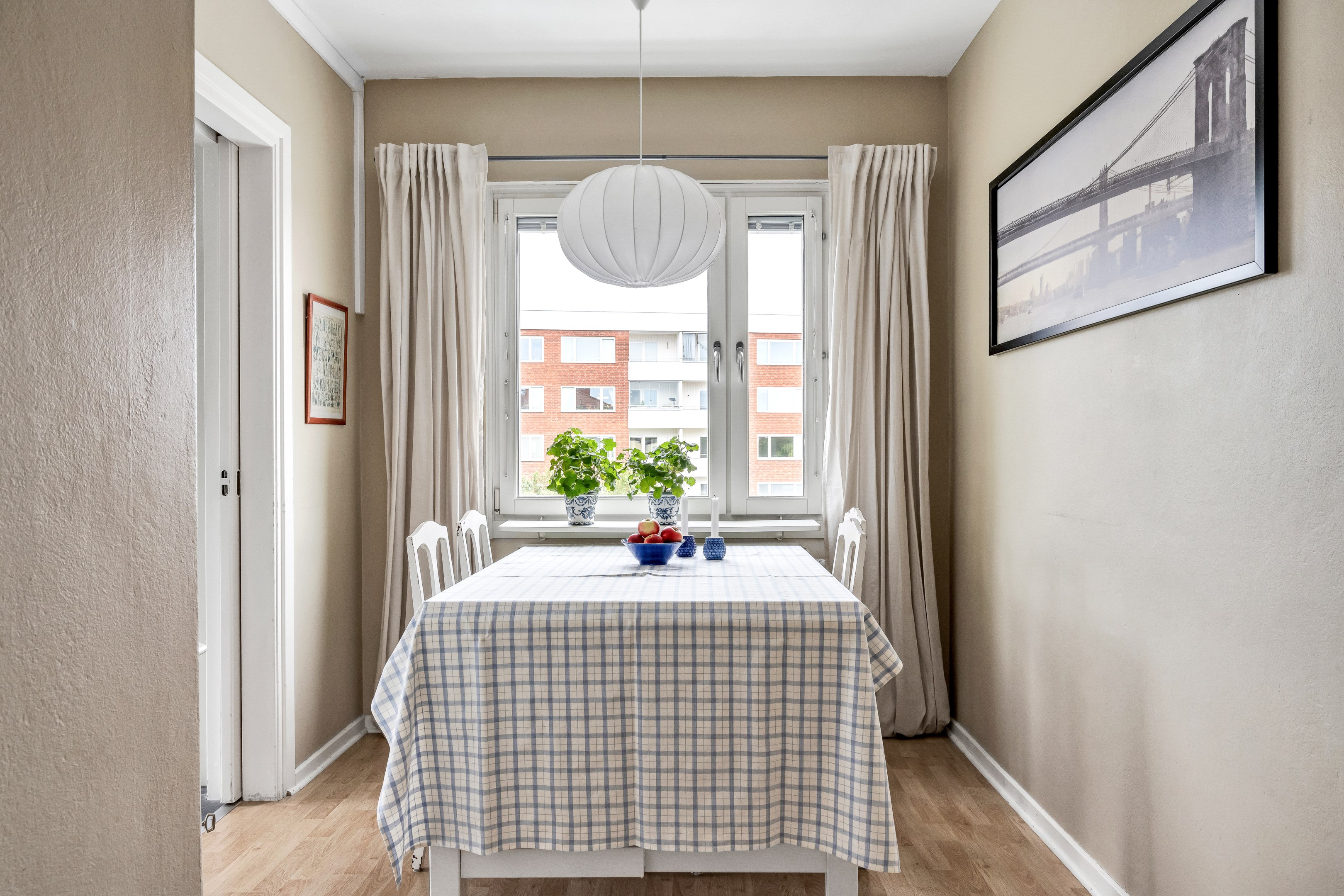 Bostadsbild från Murargatan 18A, Såld i Salabacke, Uppsala