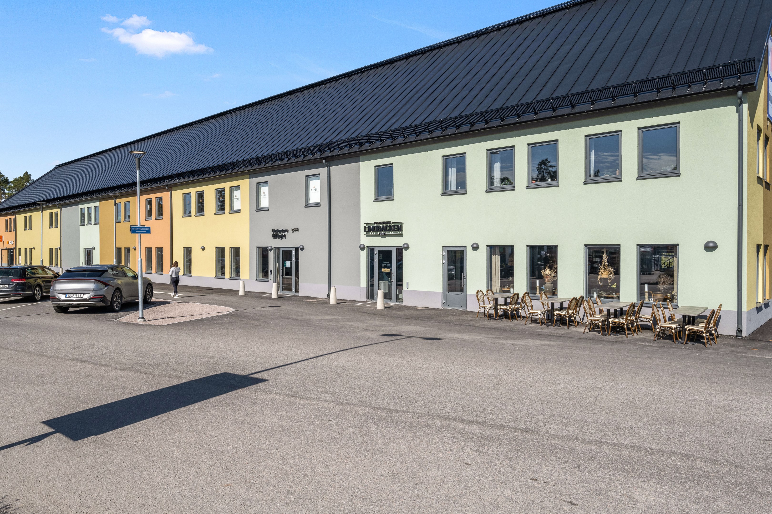 Bostadsbild från Björnmossvägen 16, Kommande i Lindbacken, Uppsala