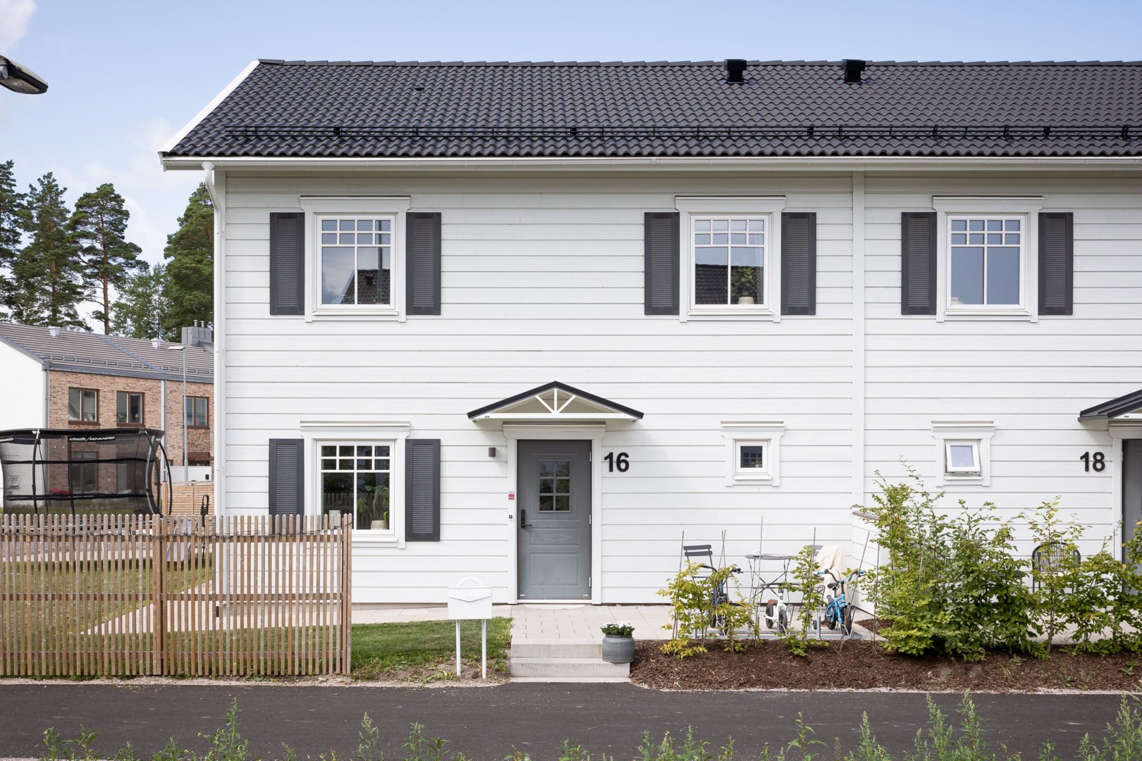 Bostadsbild från Björnmossvägen 16, Kommande i Lindbacken, Uppsala