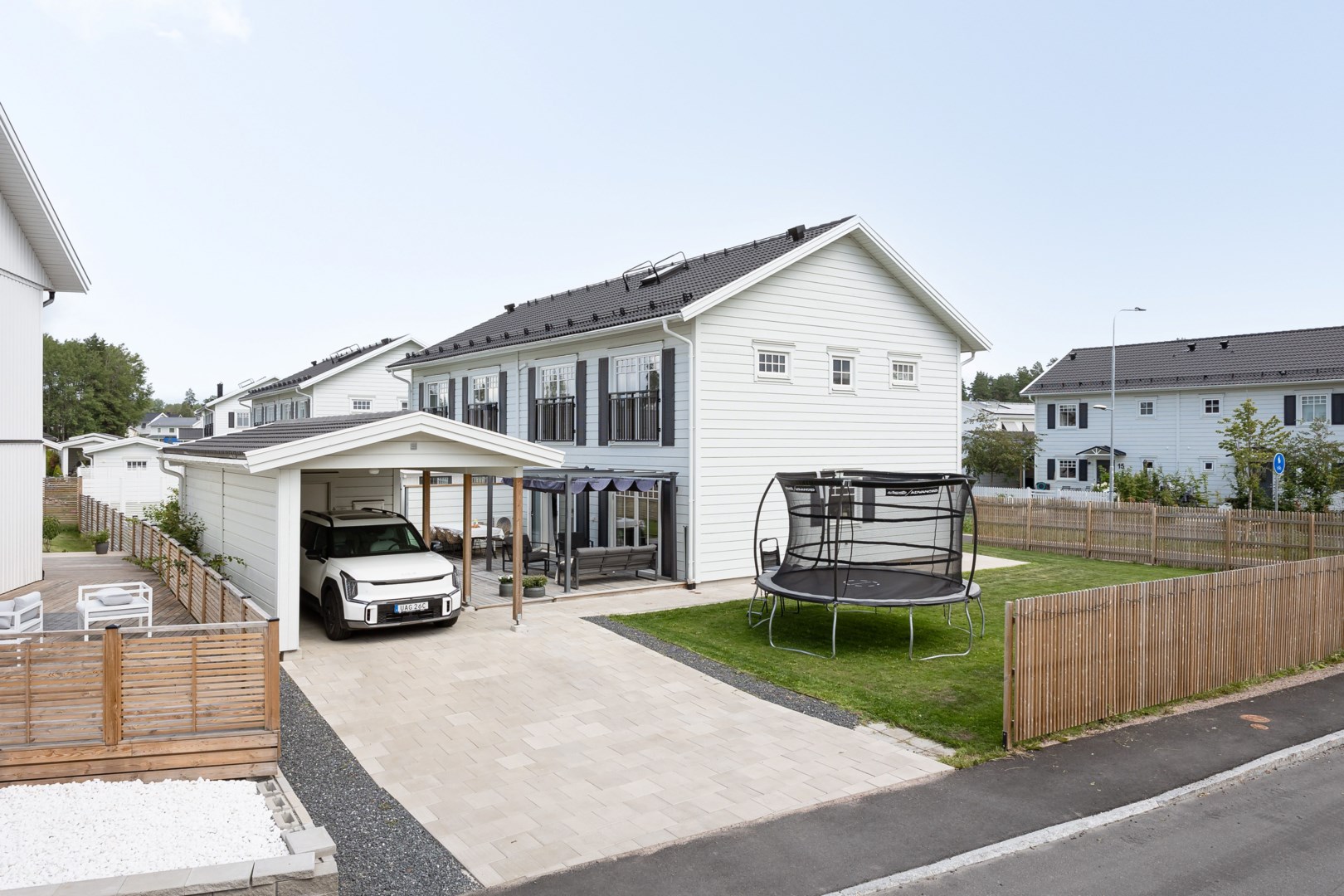 Bostadsbild från Björnmossvägen 16, Kommande i Lindbacken, Uppsala