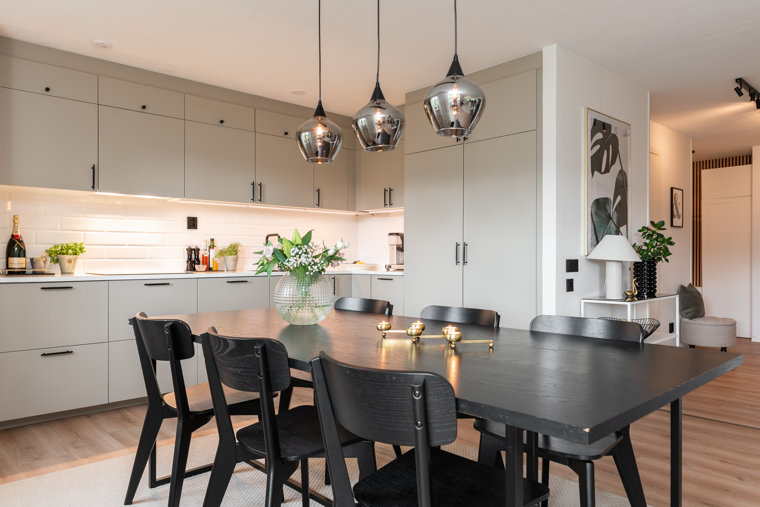 Bostadsbild från Narvavägen 81, Såld i Krumeluren, Västerås