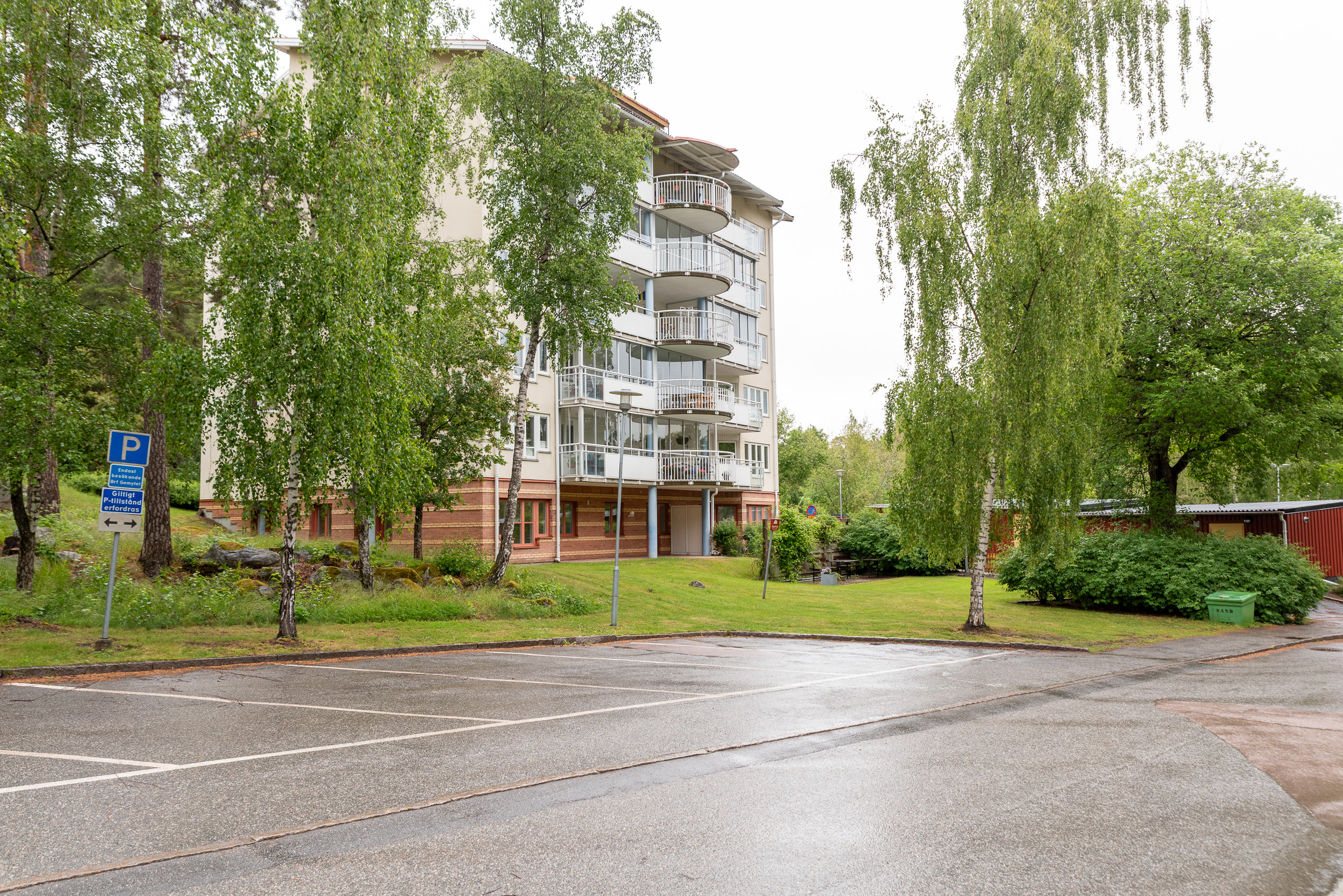 Bostadsbild från Narvavägen 81, Såld i Krumeluren, Västerås