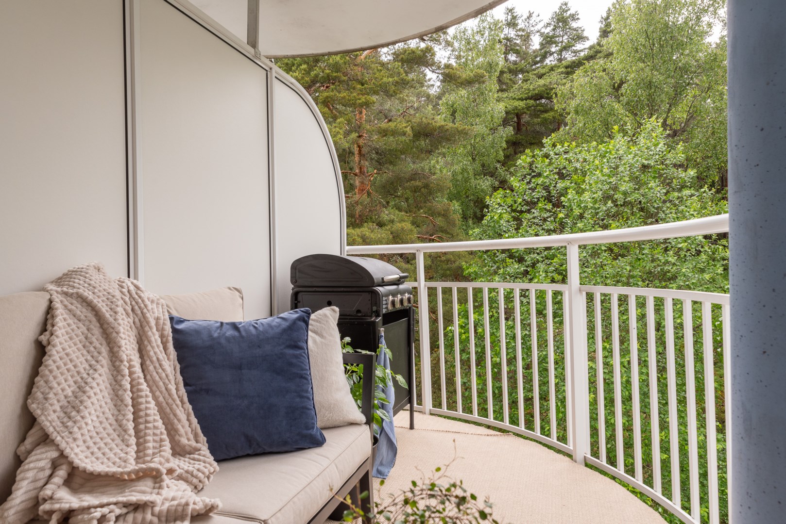 Bostadsbild från Narvavägen 81, Såld i Krumeluren, Västerås