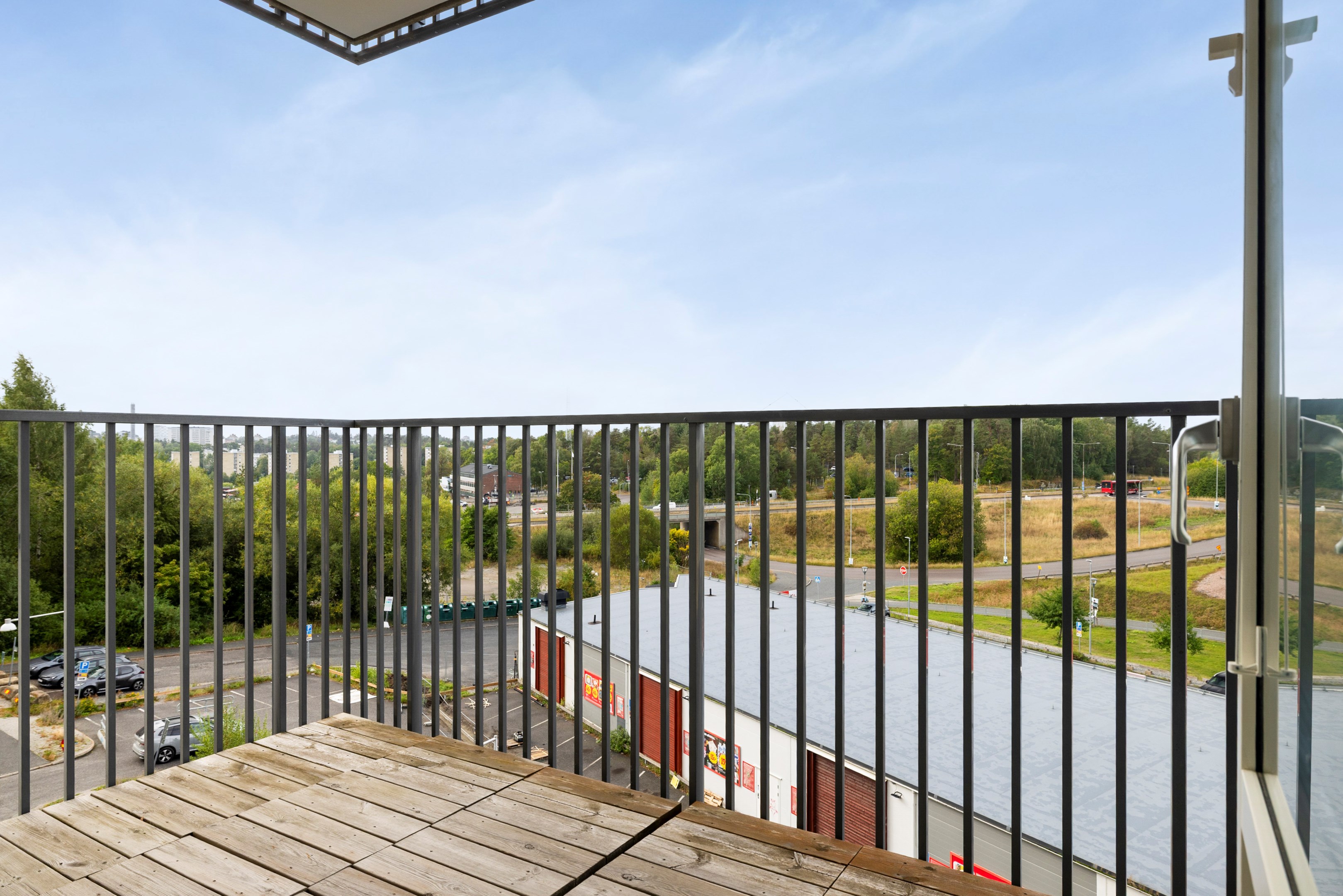 Bostadsbild från Fridensborgsvägen 161, Till salu i Järvastaden, Solna