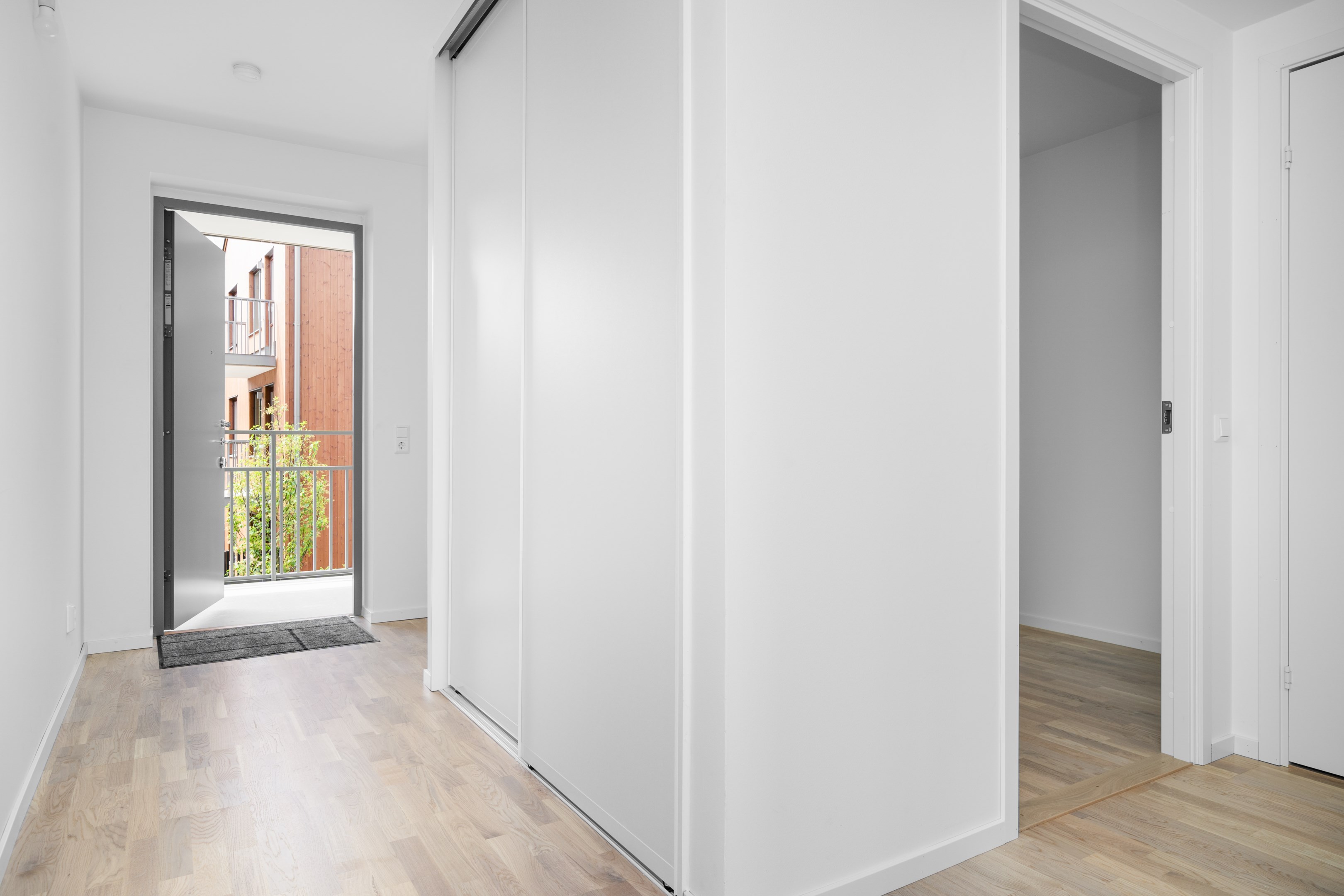 Bostadsbild från Slalomvägen 6, Såld i Väsjön, Sollentuna