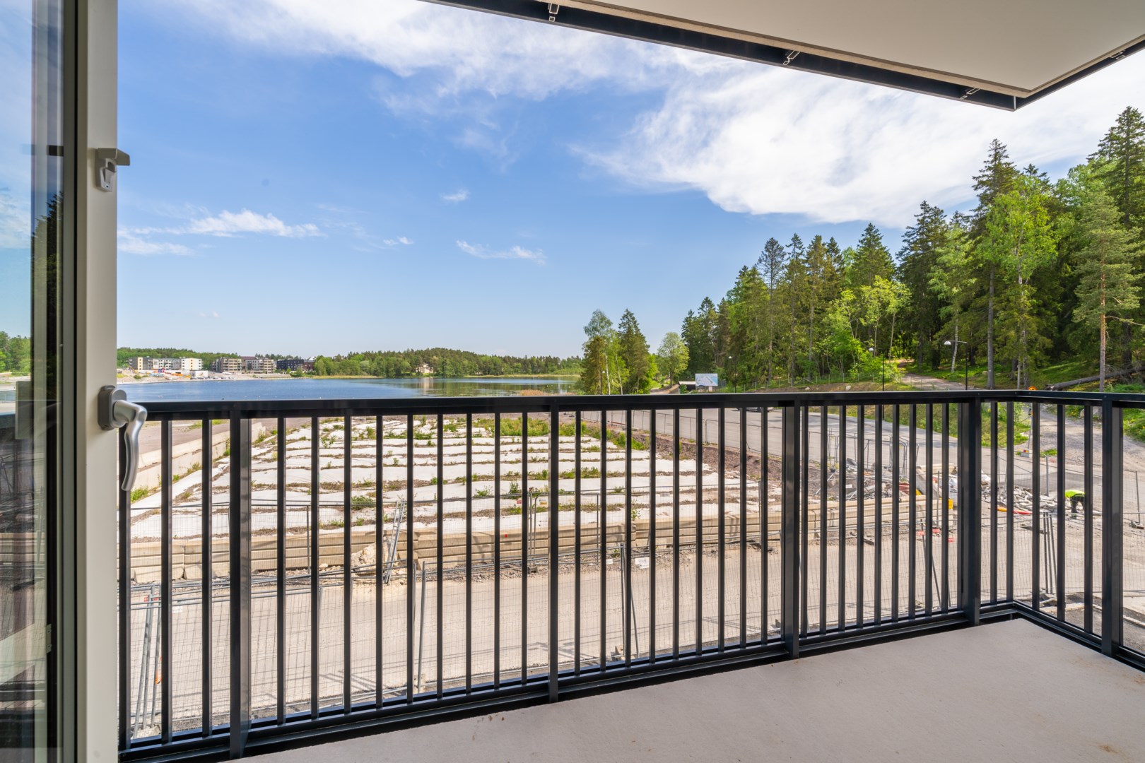 Bostadsbild från Slalomvägen 6, Såld i Väsjön, Sollentuna