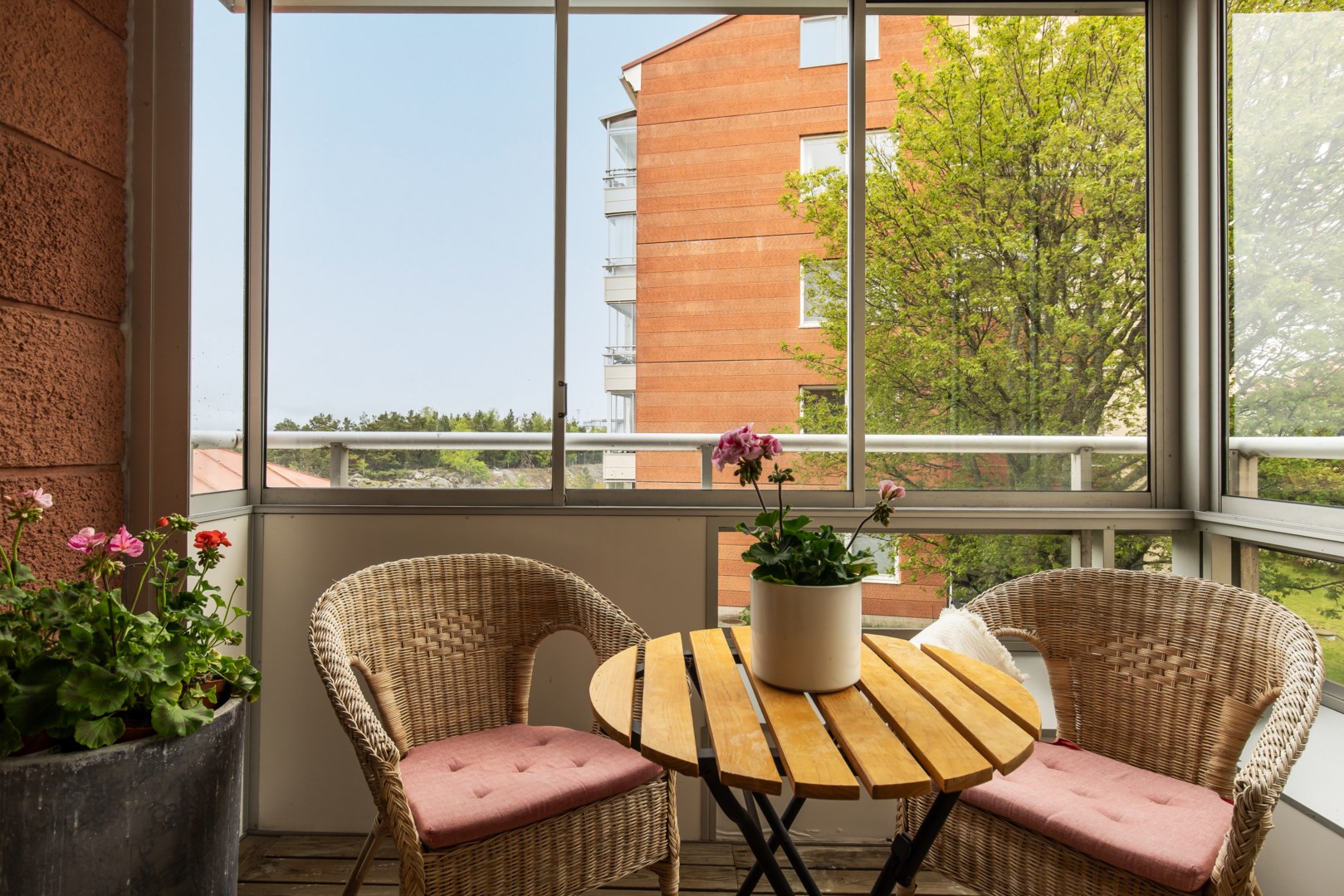 Bostadsbild från Landåvägen 10, Såld i Jarlaberg, Nacka