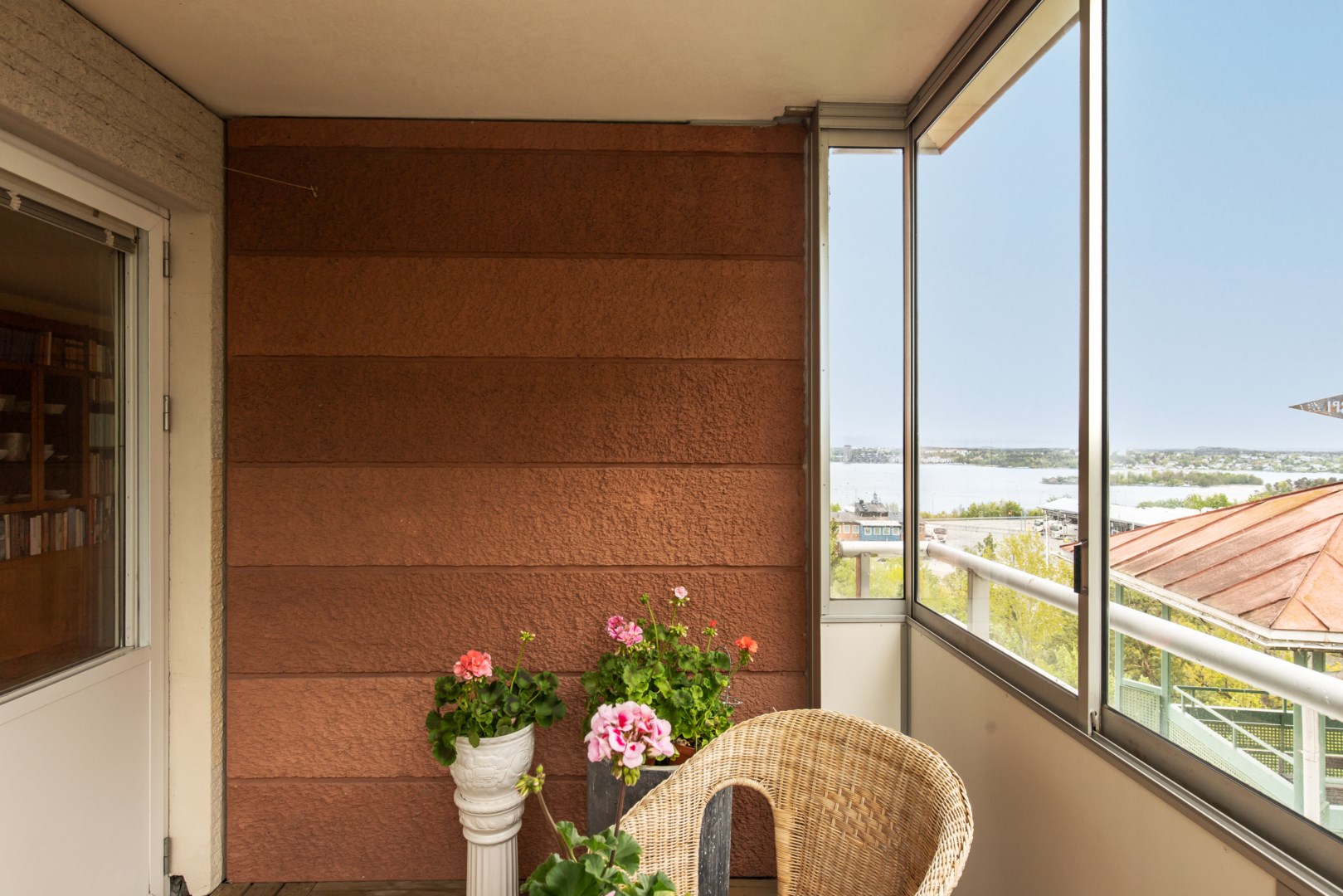 Bostadsbild från Landåvägen 10, Såld i Jarlaberg, Nacka