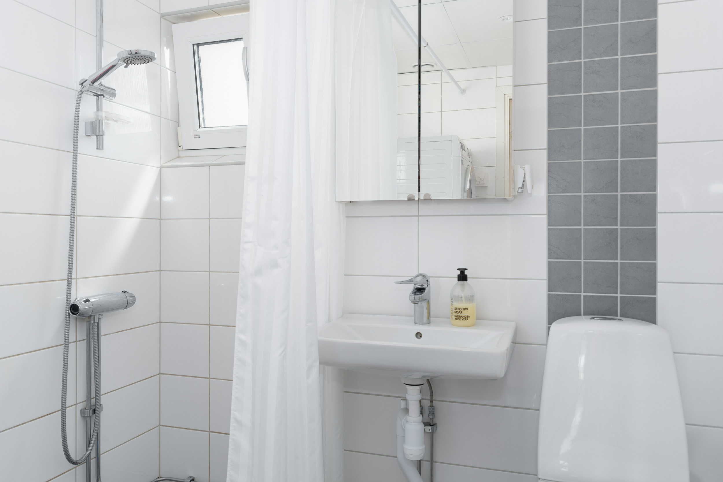 Bostadsbild från Kungsfågelgatan 33, Såld i Råby, Västerås