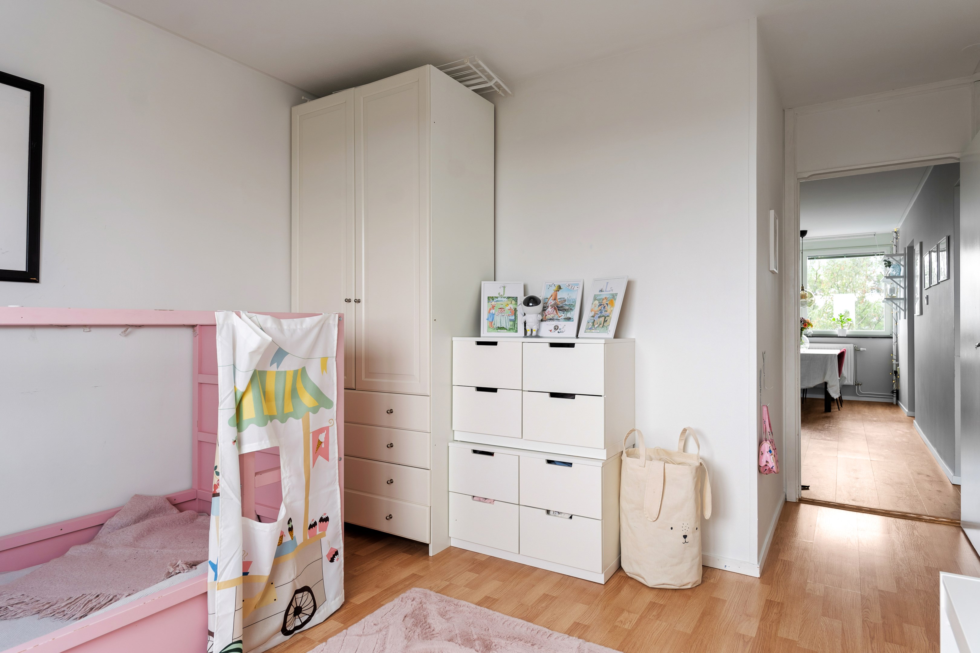 Bostadsbild från Henriksdalsringen 109, Såld i Henriksdalsberget, Nacka