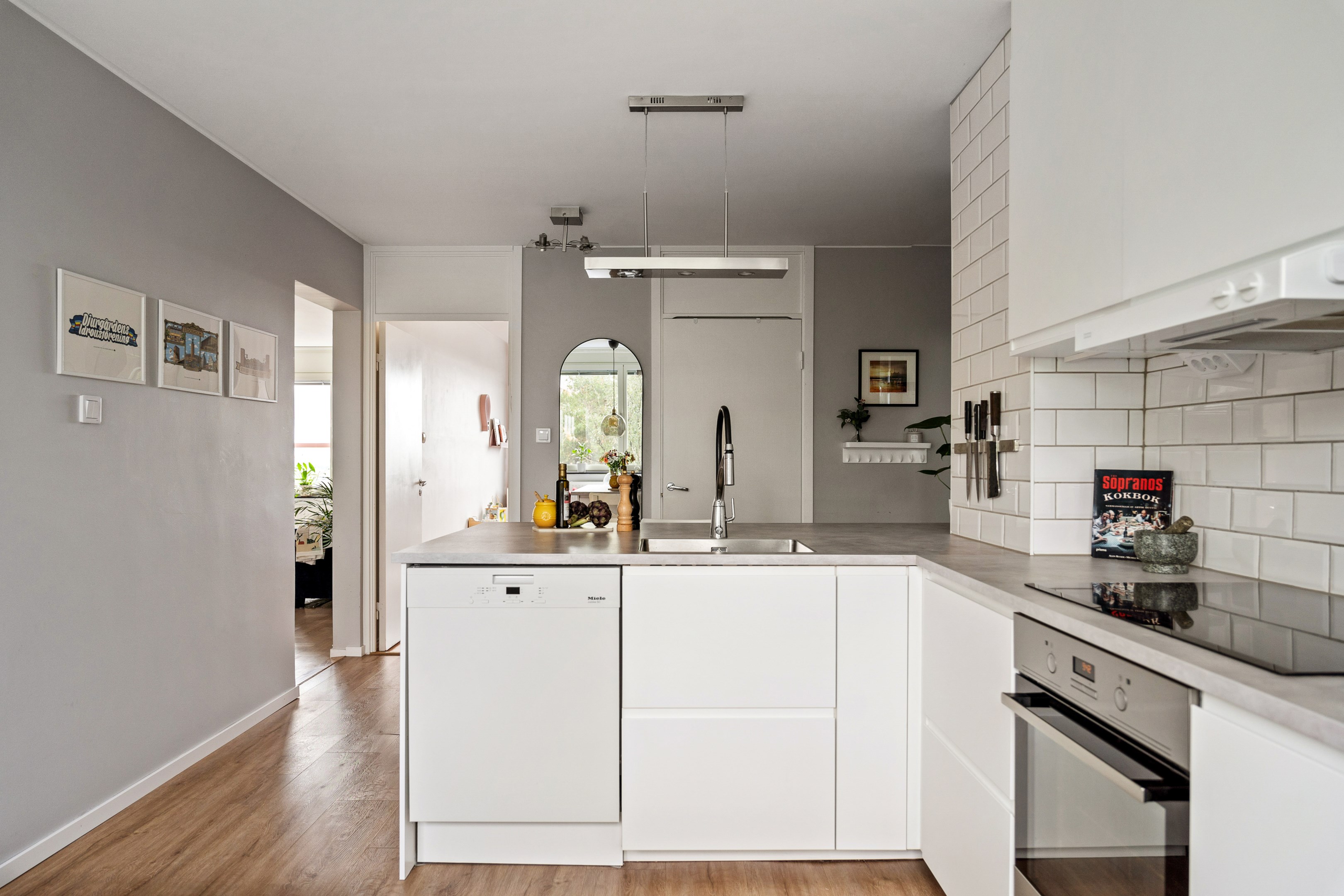 Bostadsbild från Henriksdalsringen 109, Såld i Henriksdalsberget, Nacka