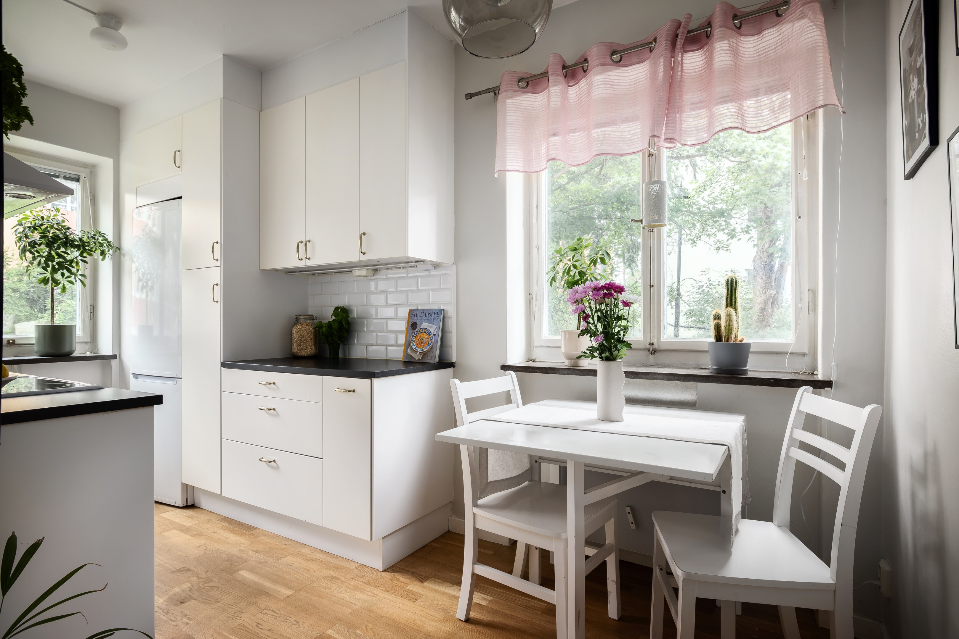 Bostadsbild från Ugglevägen 19C, Såld i Saltängen, Nacka