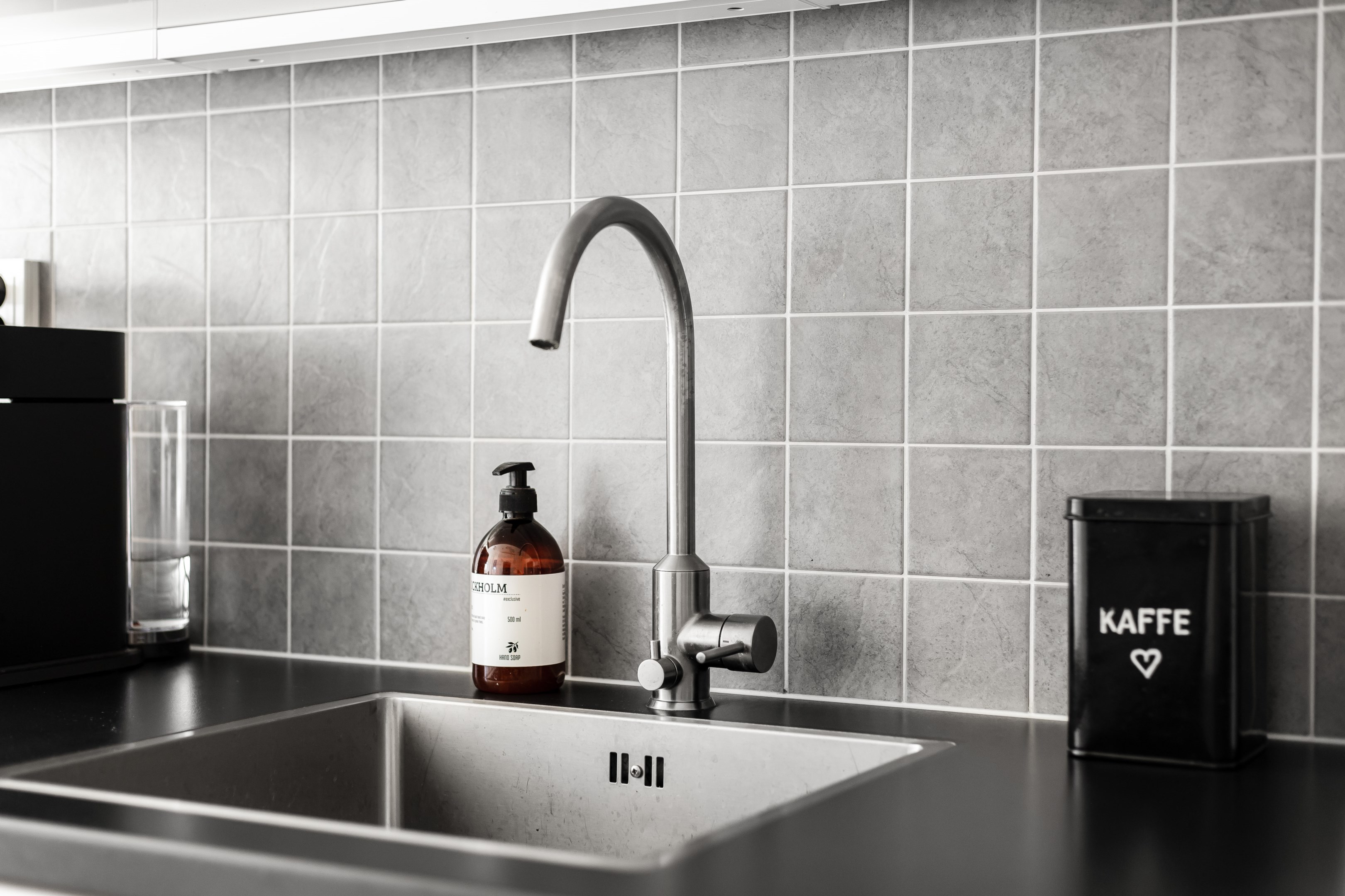 Bostadsbild från Landåvägen 75, Till salu i Jarlaberg, Nacka