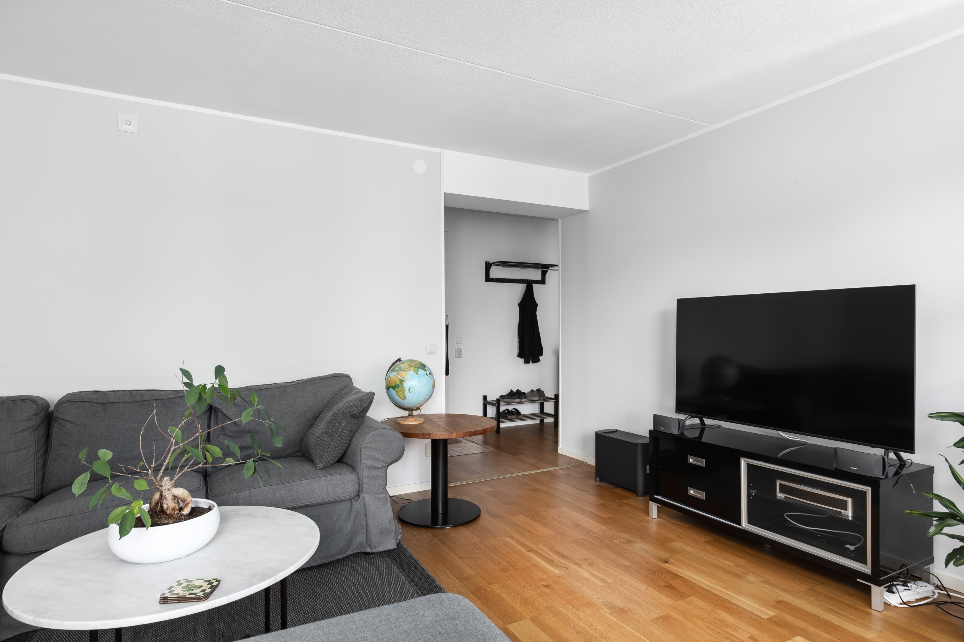 Bostadsbild från Landåvägen 75, Till salu i Jarlaberg, Nacka