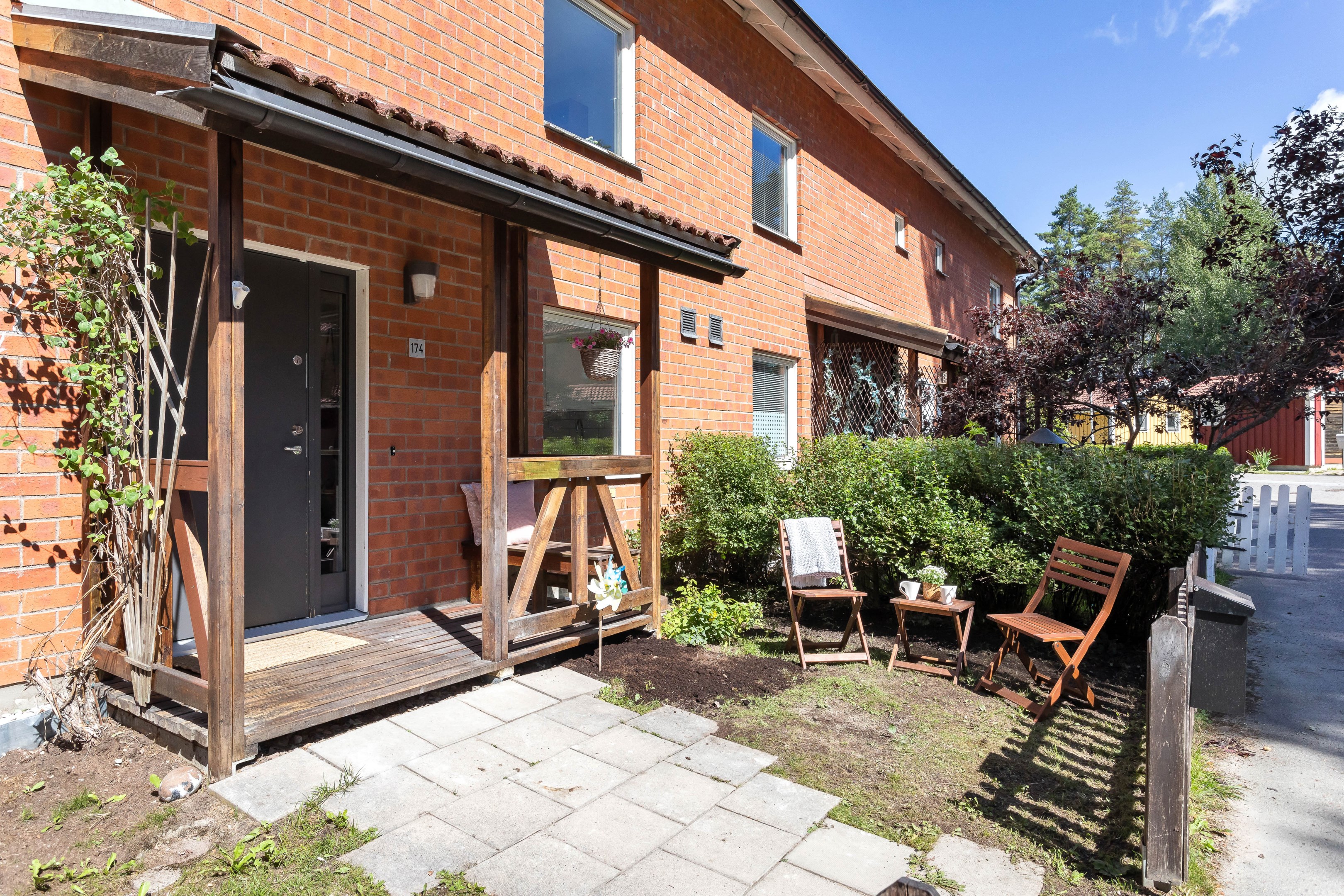 Bostadsbild från Bergslagsresan 174, Såld i Sävja, Uppsala