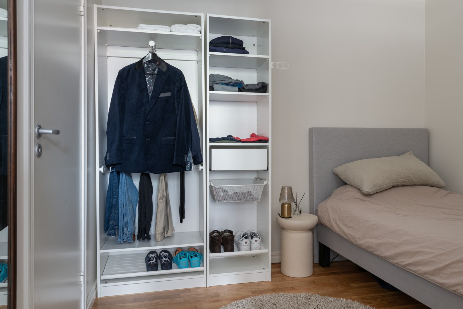 Bostadsbild från Stora gatan 84, Kommande i Oxbacken, Västerås