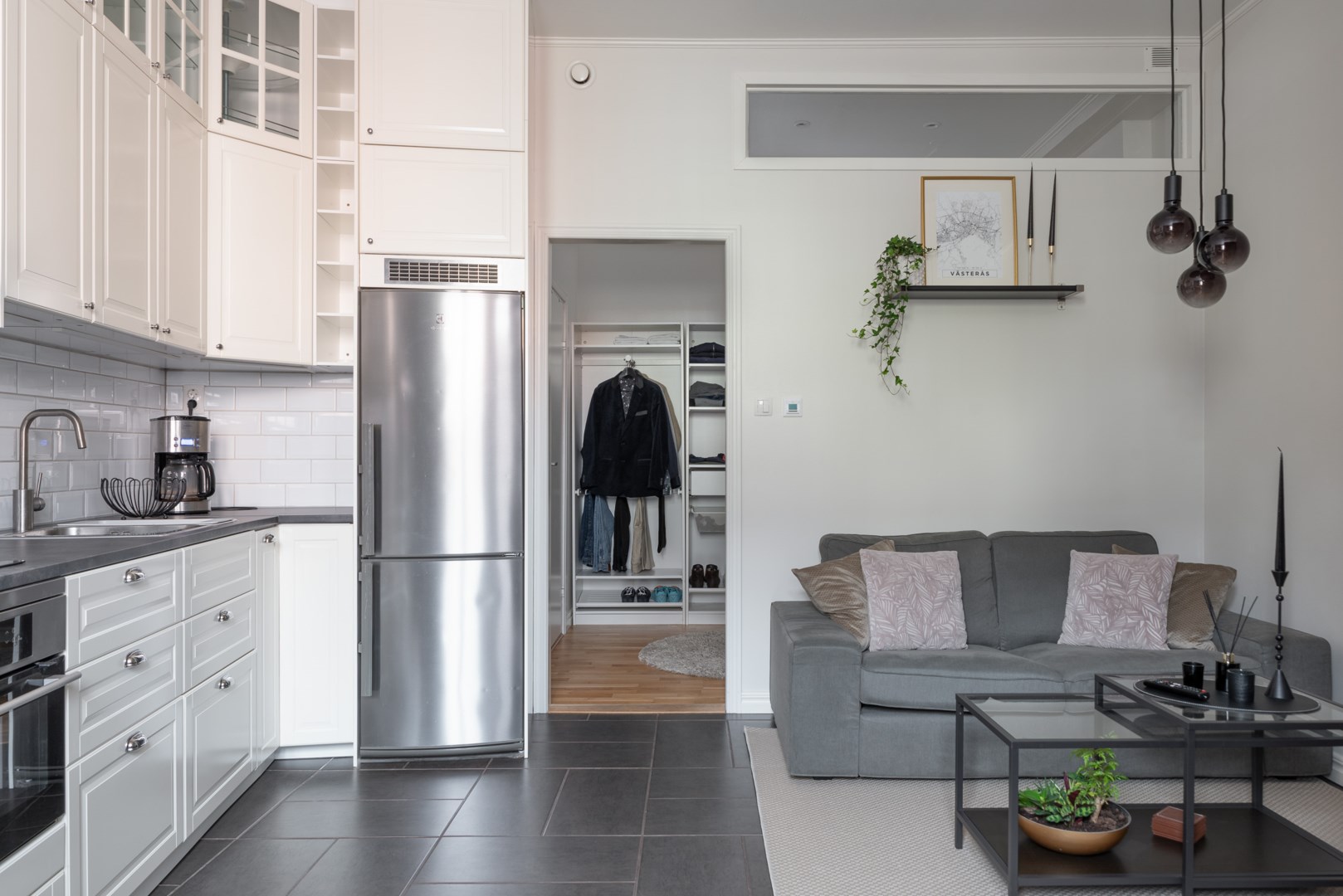 Bostadsbild från Stora gatan 84, Kommande i Oxbacken, Västerås