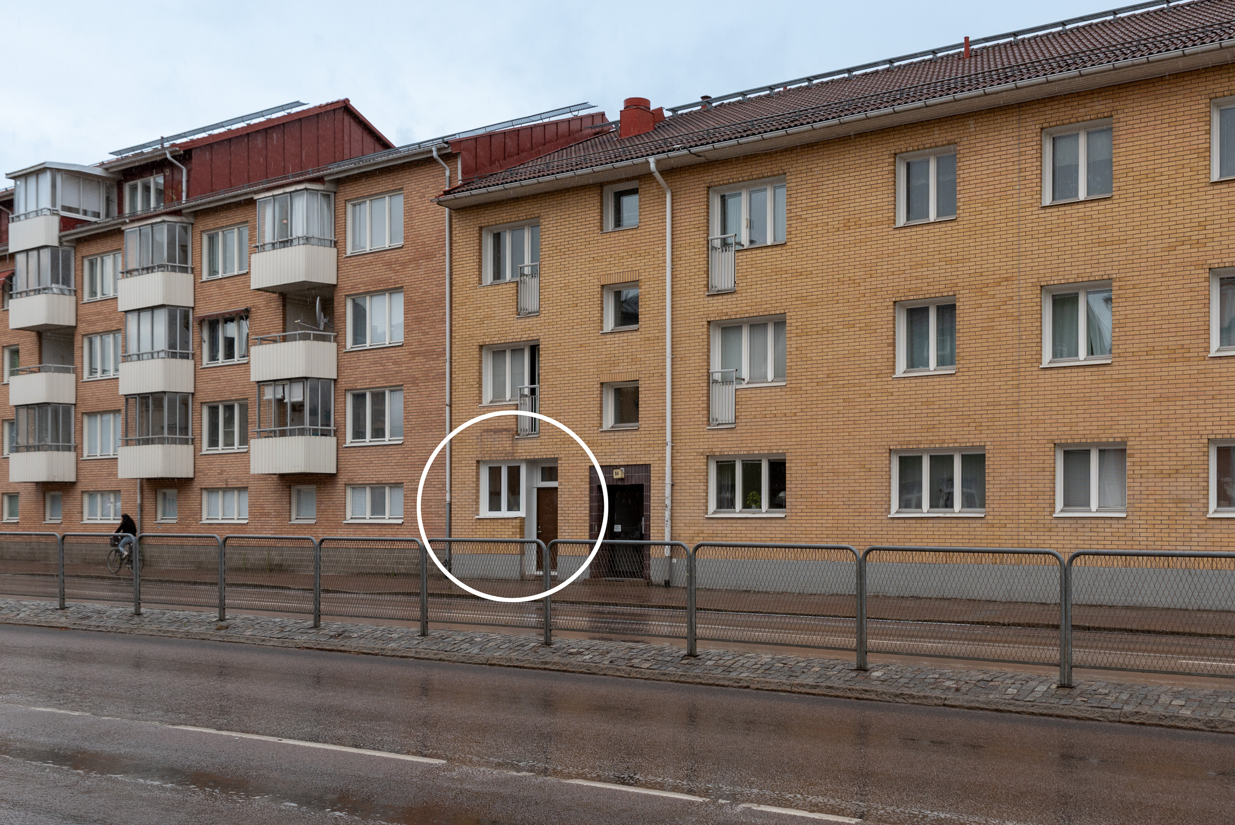 Bostadsbild från Stora gatan 84, Kommande i Oxbacken, Västerås