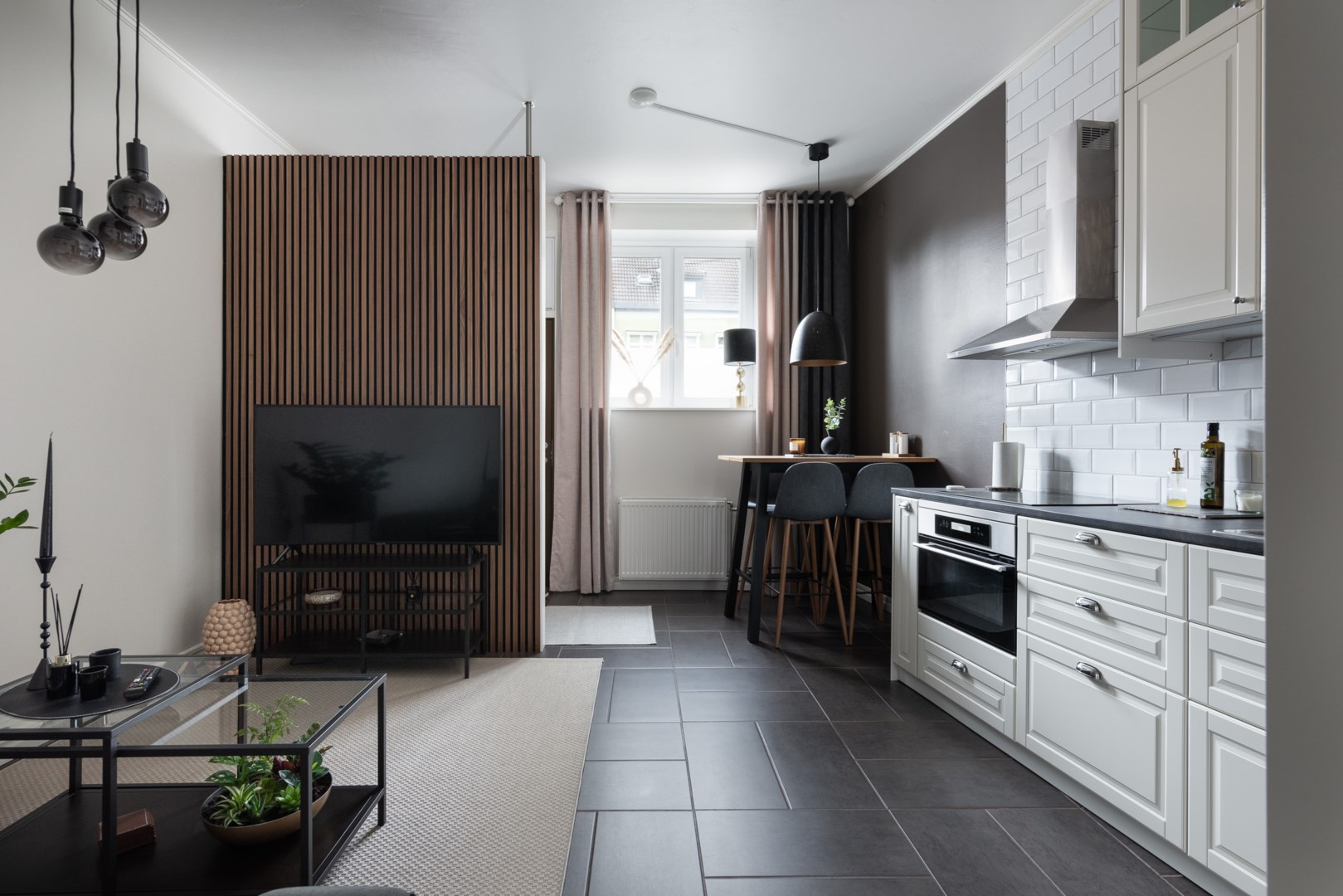 Bostadsbild från Stora gatan 84, Kommande i Oxbacken, Västerås