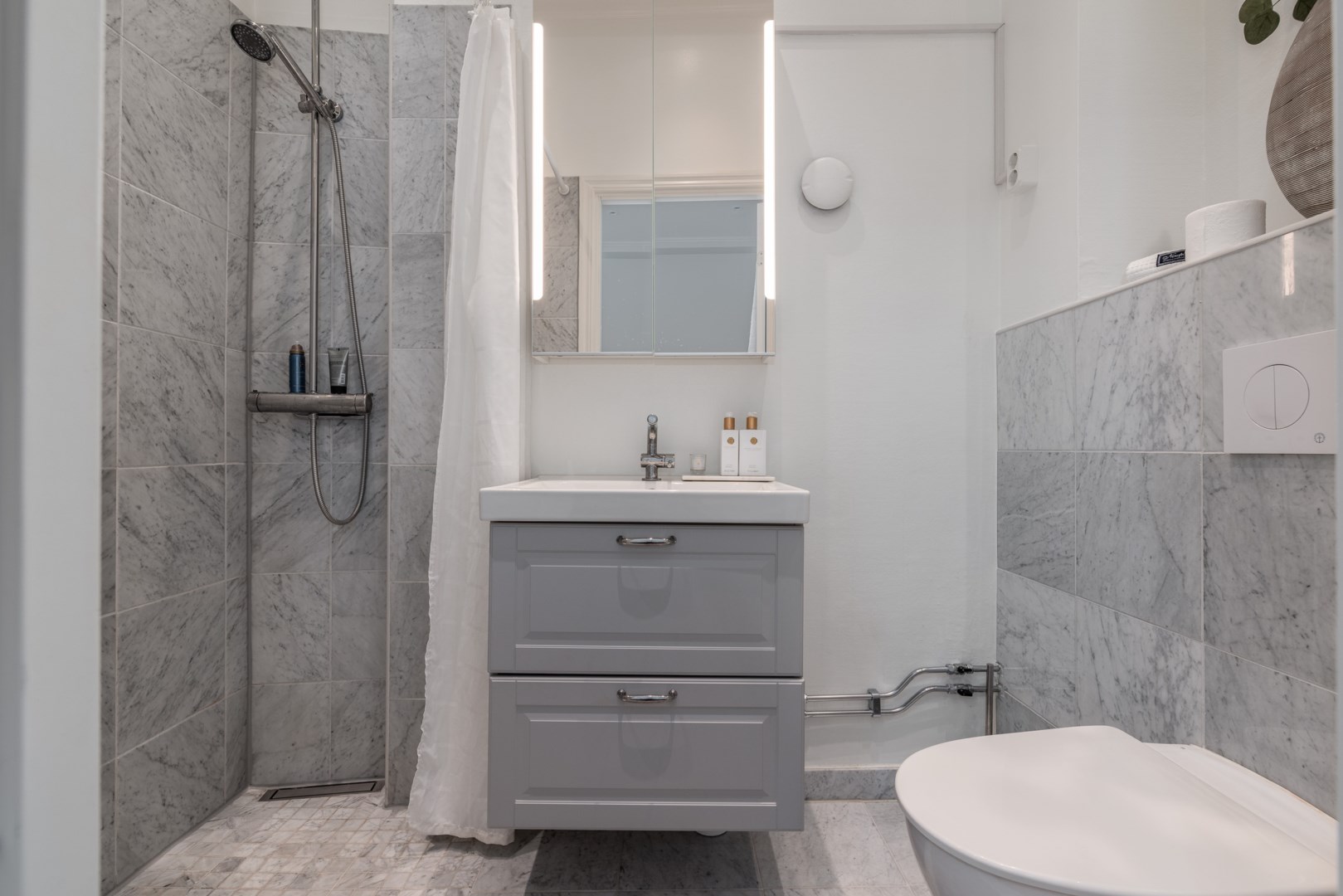 Bostadsbild från Stora gatan 84, Kommande i Oxbacken, Västerås