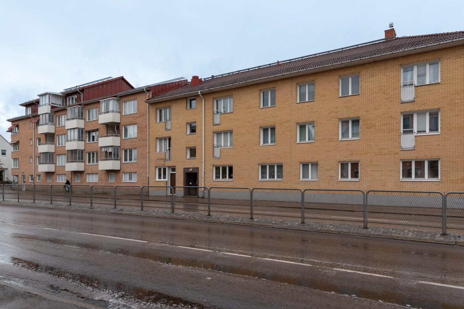 Bostadsbild från Stora gatan 84, Kommande i Oxbacken, Västerås