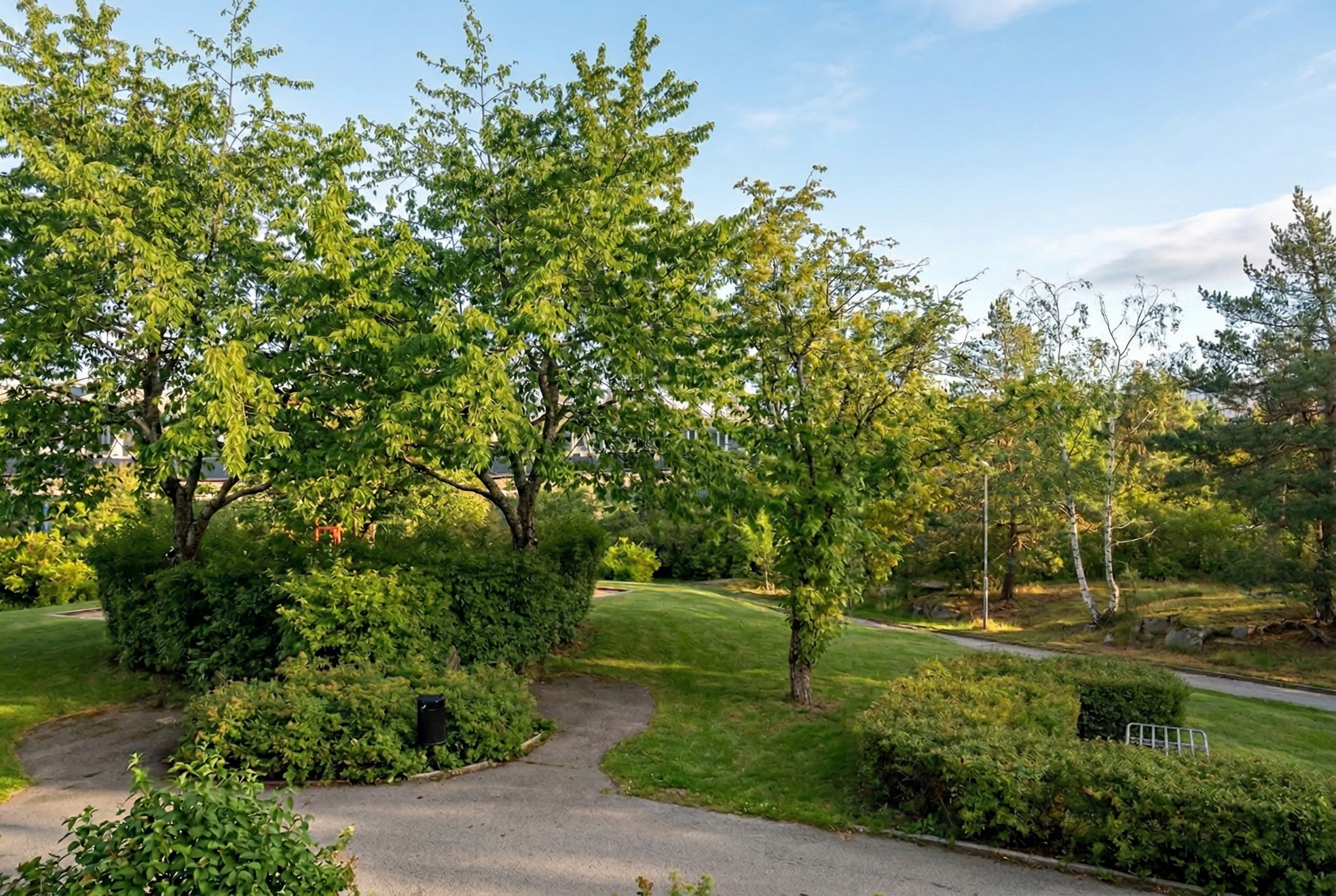 Bostadsbild från Henriksdalsringen 53, Till salu i Henriksdalsberget, Nacka
