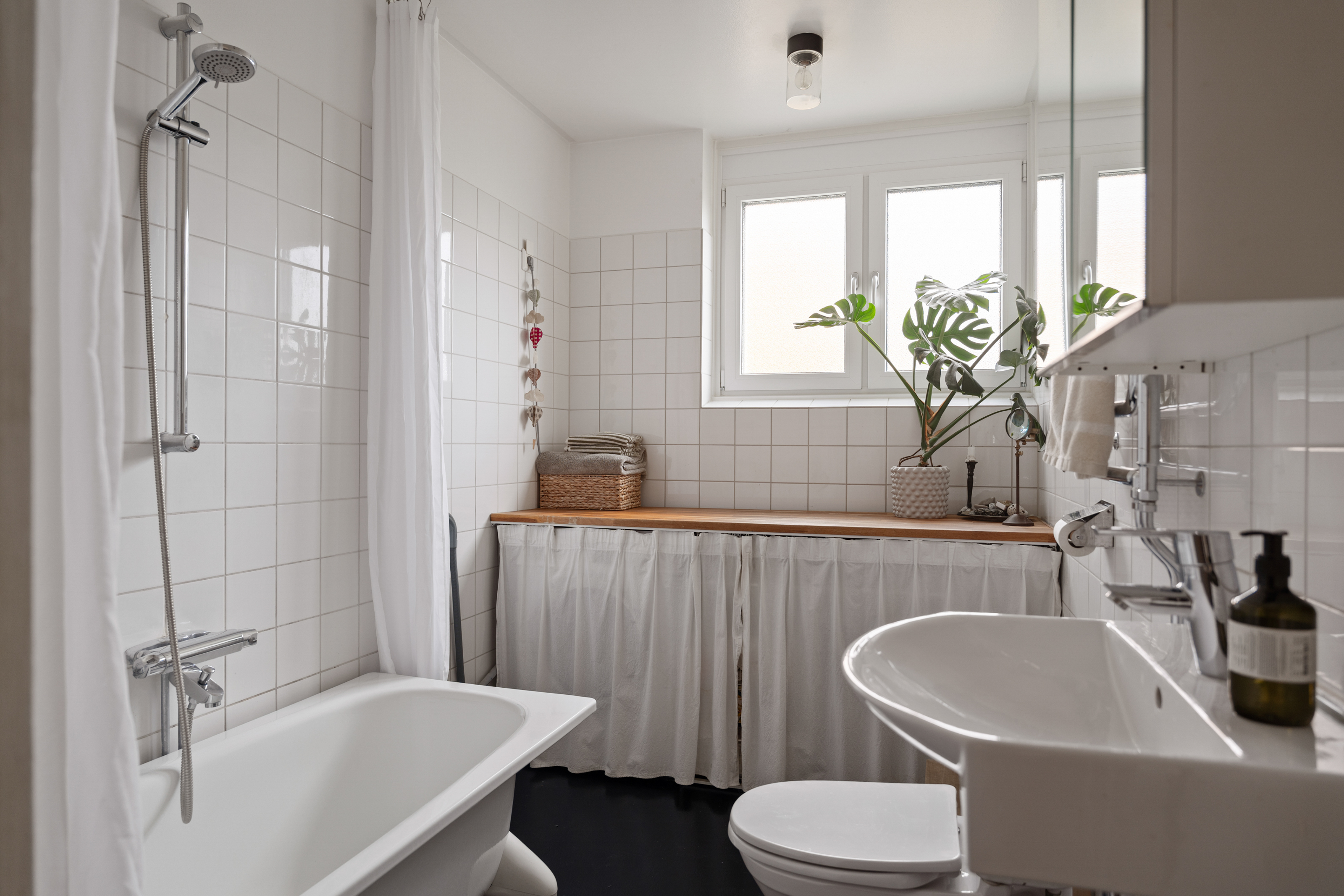 Bostadsbild från Henriksdalsringen 53, Till salu i Henriksdalsberget, Nacka